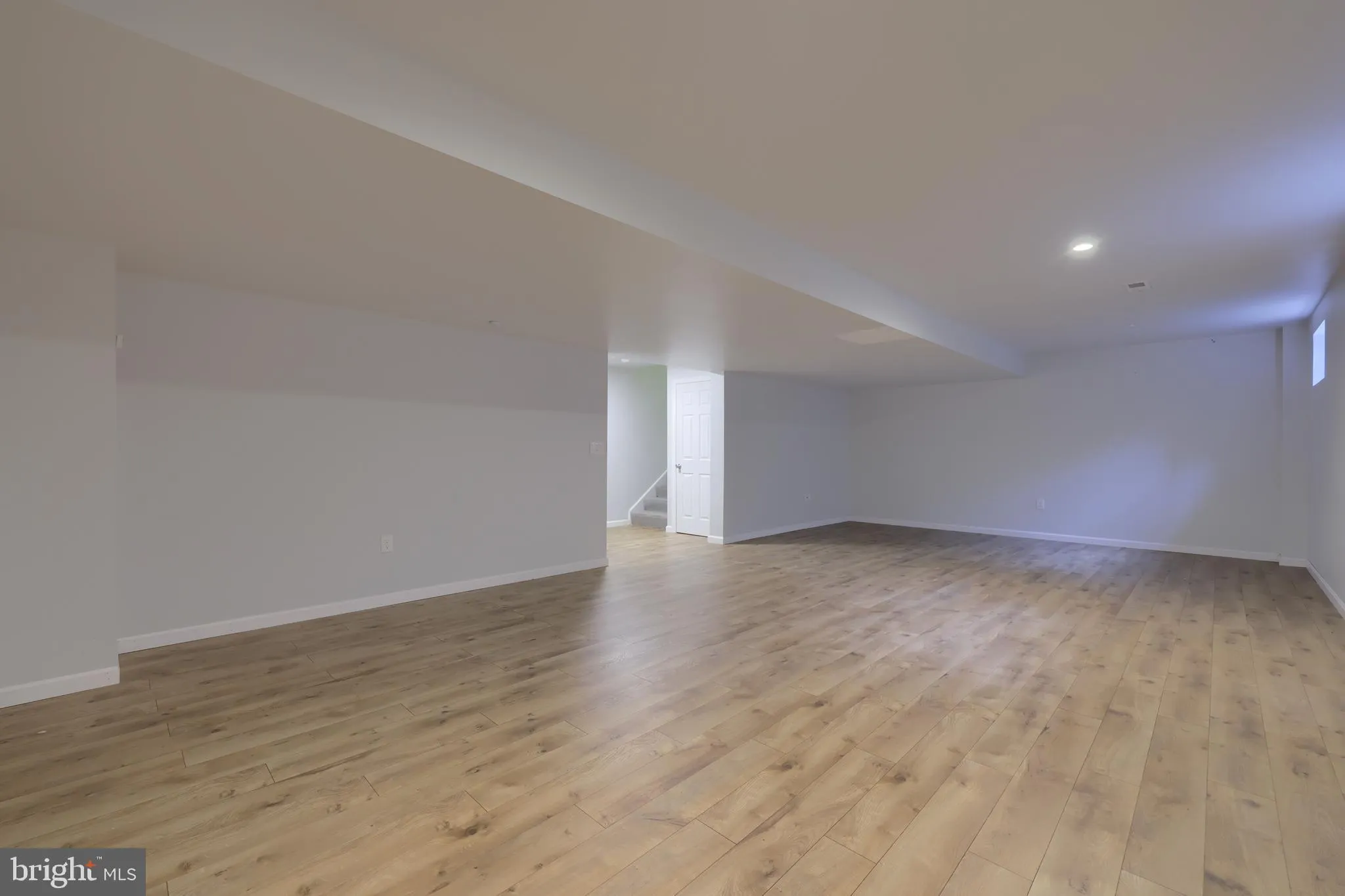 Lancaster, Pennsylvania 17602, United States, 5 Bedrooms Bedrooms, ,4 BathroomsBathrooms,Residential,Pending,111544