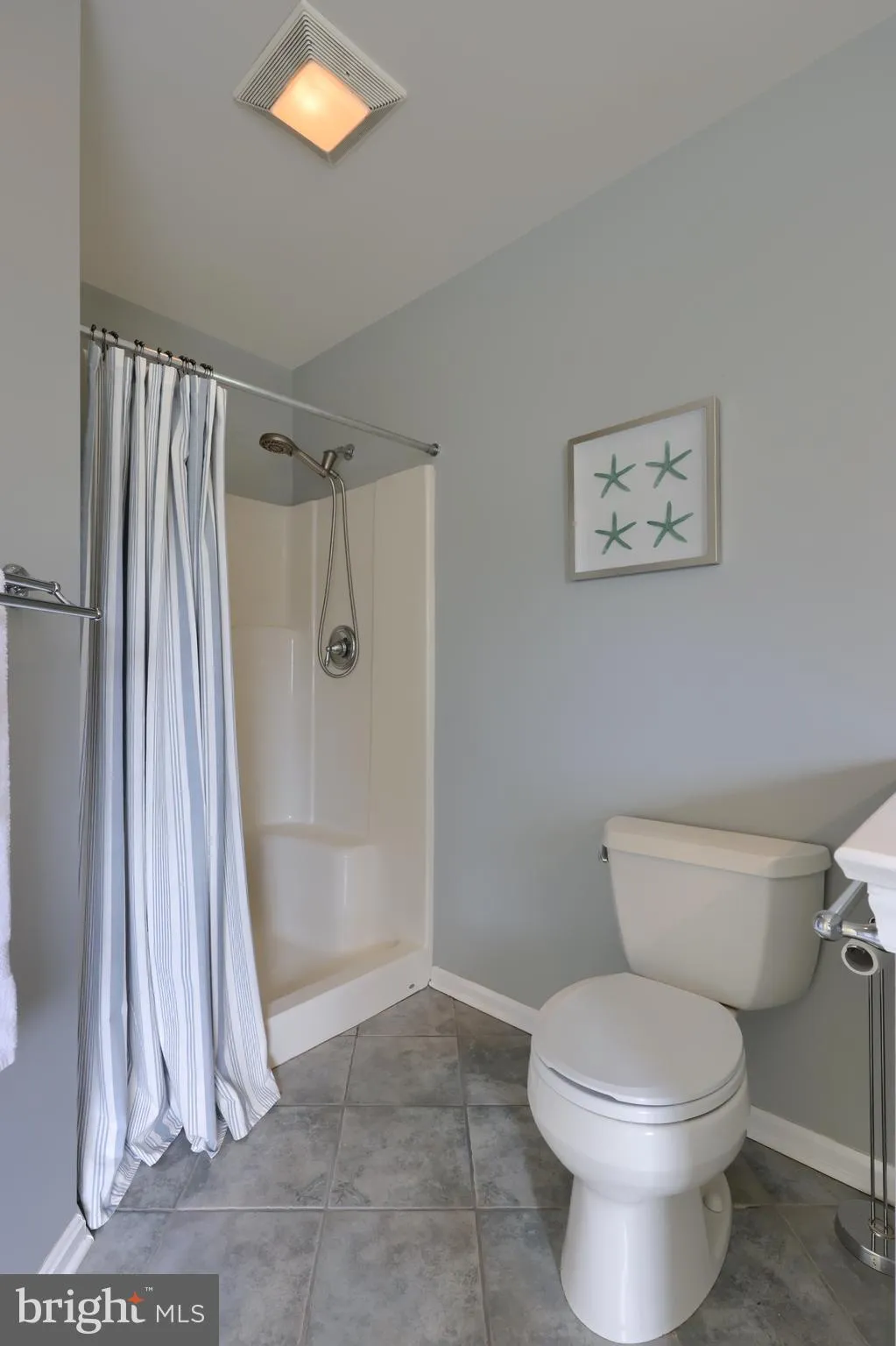 Lancaster, Pennsylvania 17602, United States, 5 Bedrooms Bedrooms, ,4 BathroomsBathrooms,Residential,Pending,111544