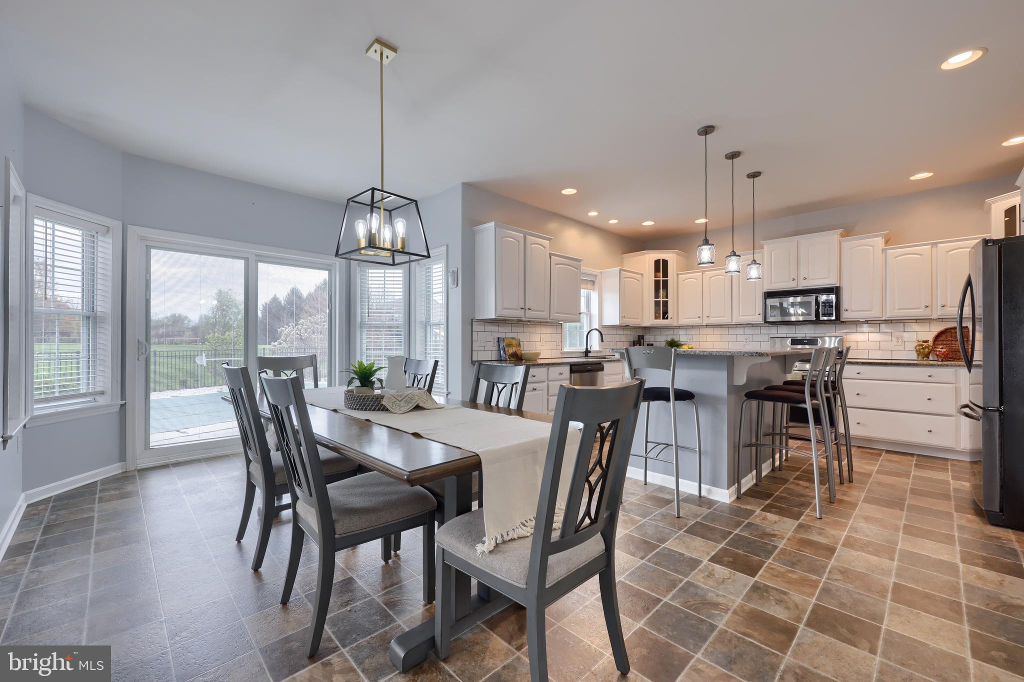 WINDY RIDGE - Residential