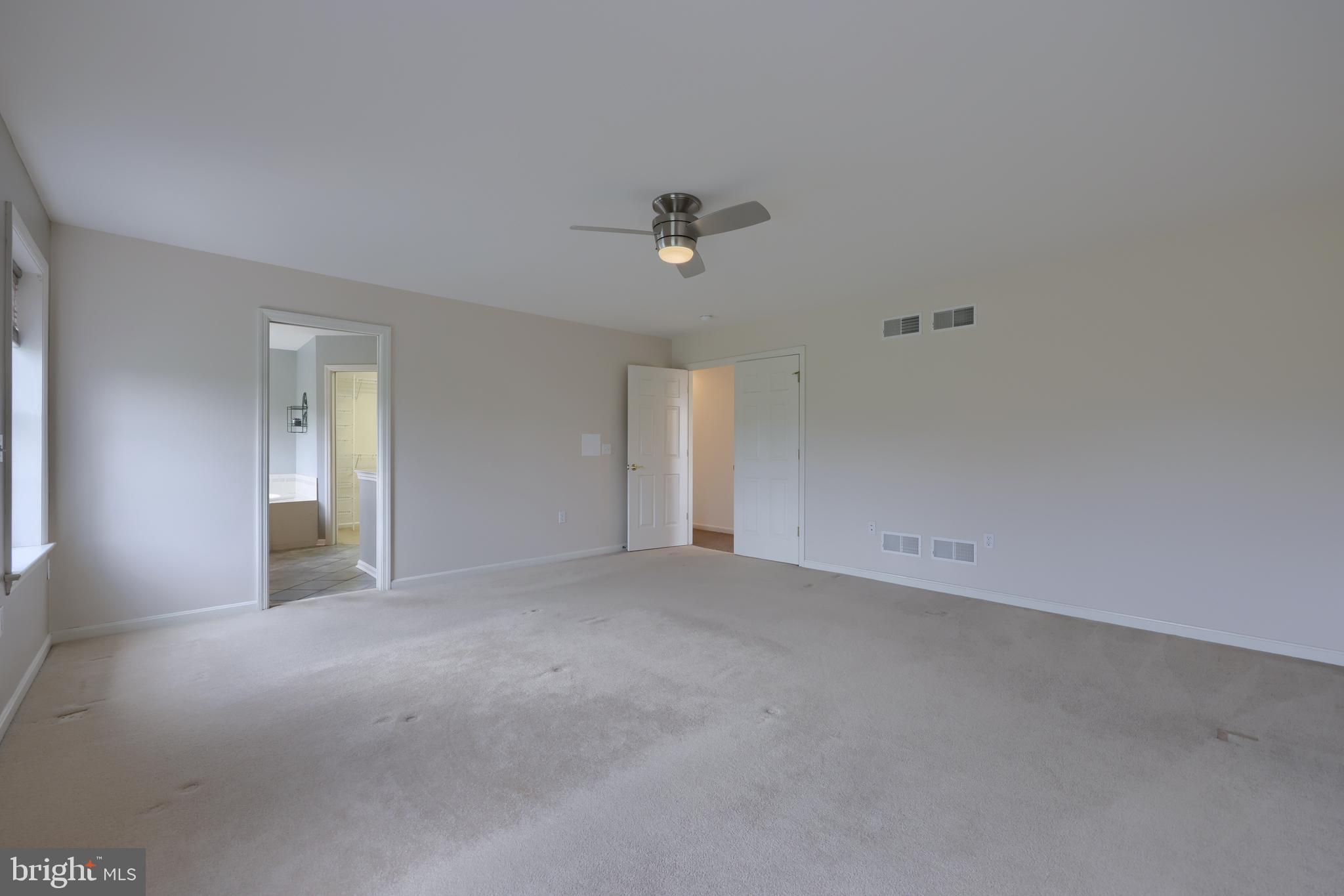 WINDY RIDGE - Residential