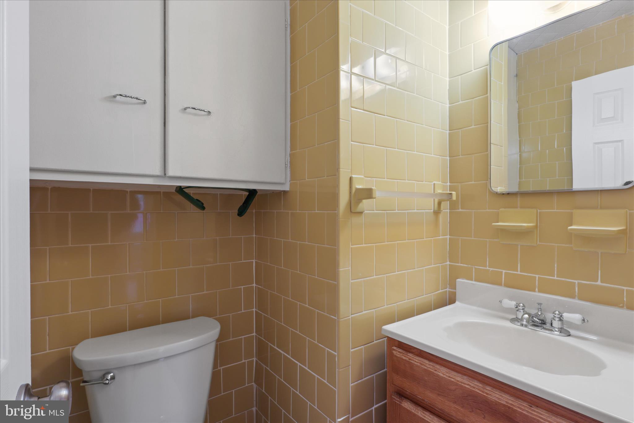 PARKLAWN - Residential Lease