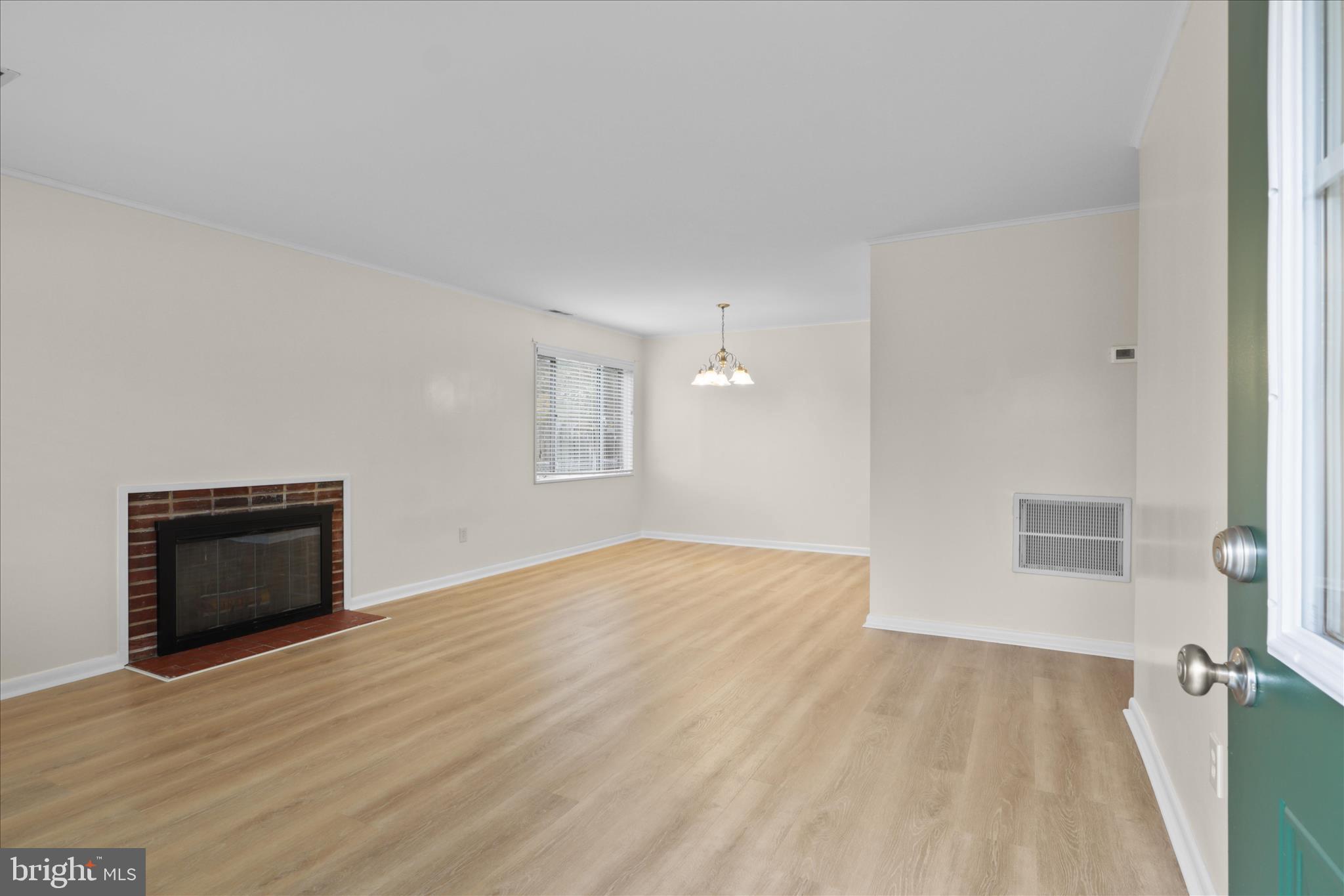 PARKLAWN - Residential Lease