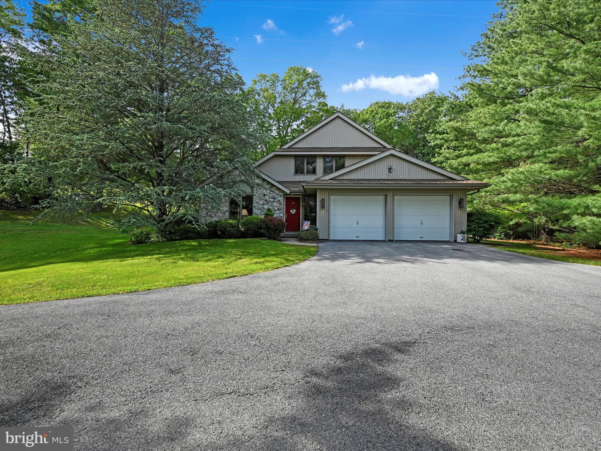 Schuylkill Haven, Pennsylvania 17972, United States, 3 Bedrooms Bedrooms, ,3 BathroomsBathrooms,Residential,Pending,141993