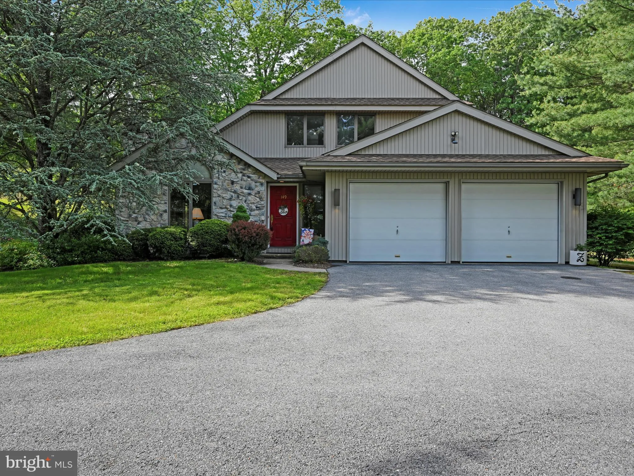 Schuylkill Haven, Pennsylvania 17972, United States, 3 Bedrooms Bedrooms, ,3 BathroomsBathrooms,Residential,Pending,141993