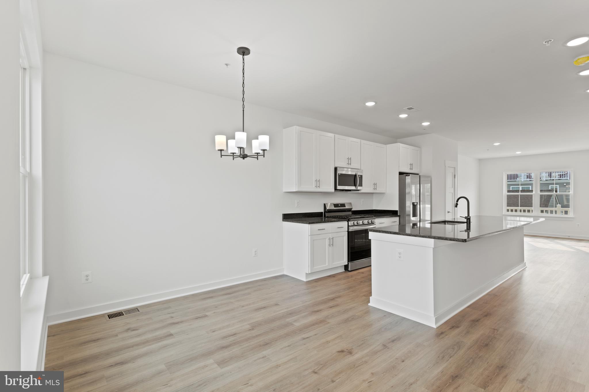 GAMBRILL VIEW - Residential