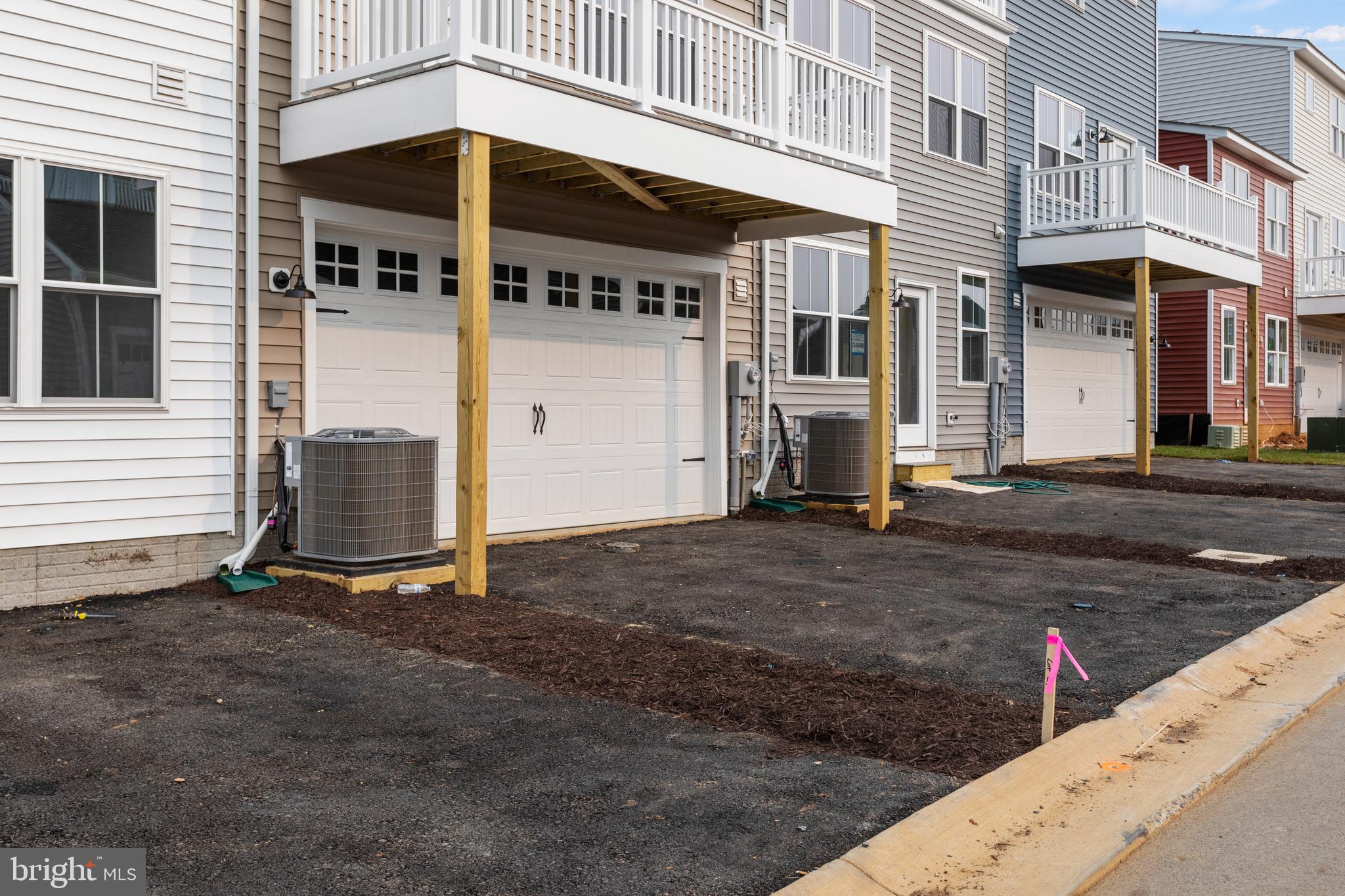 GAMBRILL VIEW - Residential