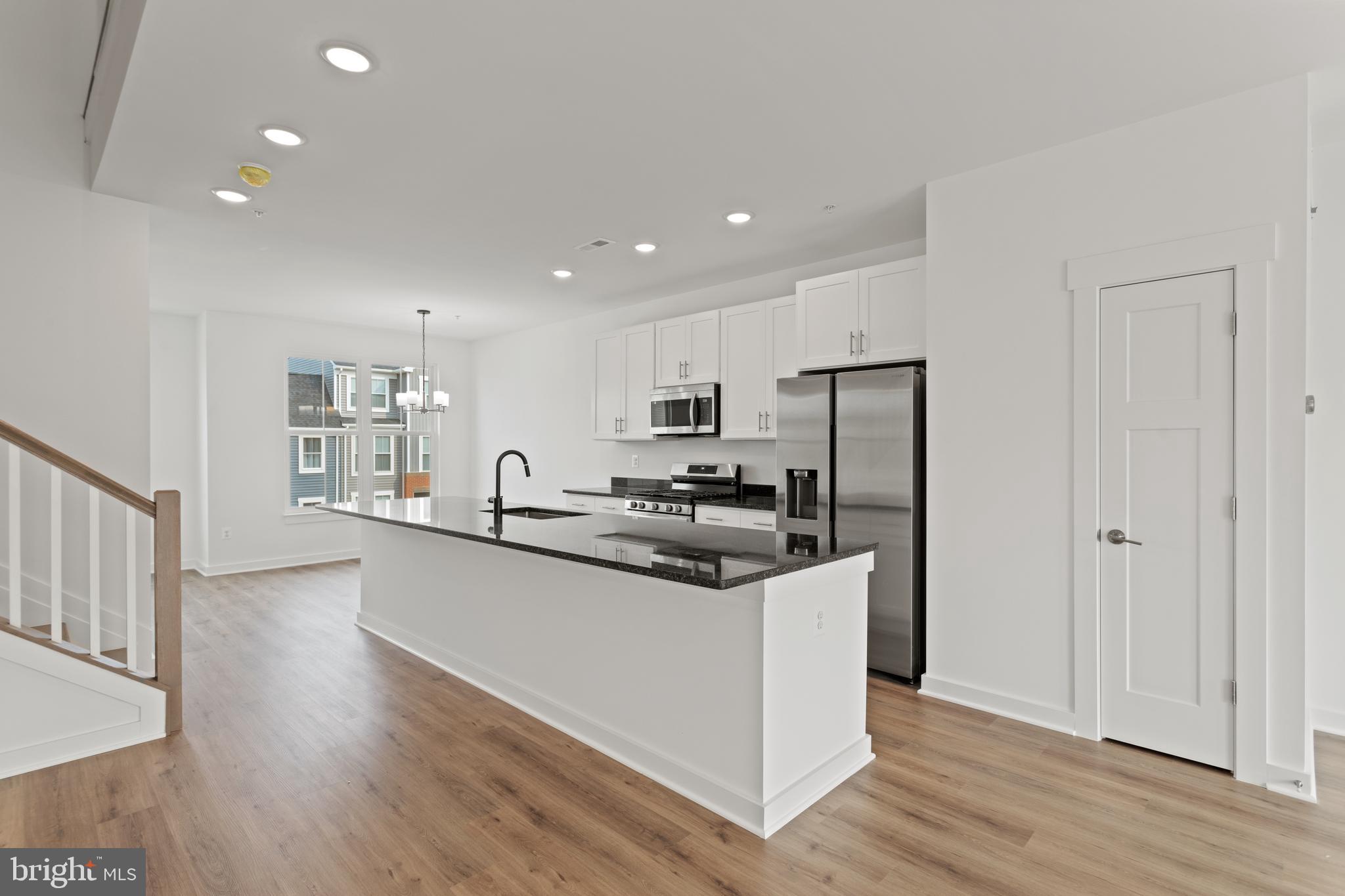 GAMBRILL VIEW - Residential