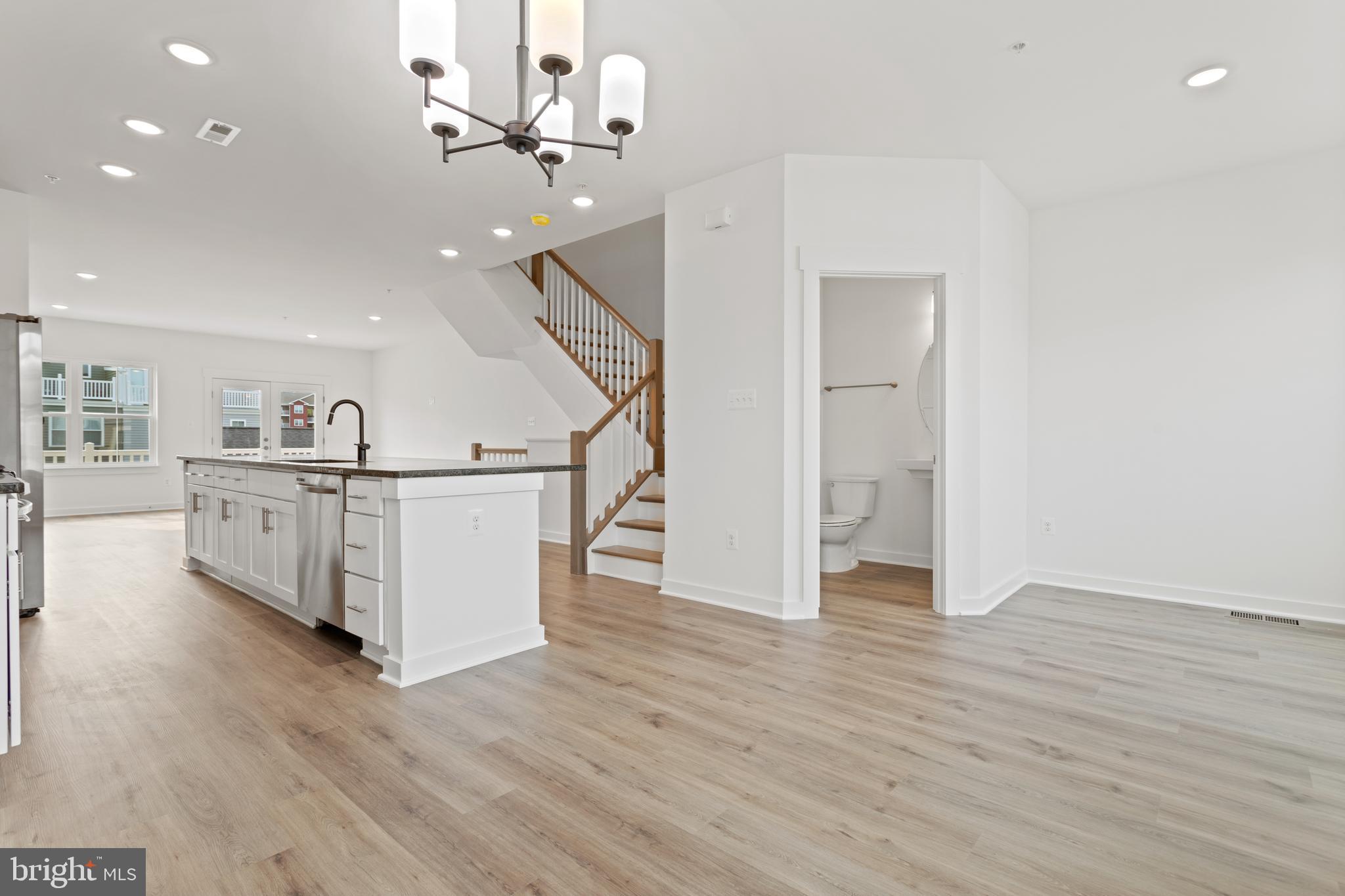 GAMBRILL VIEW - Residential