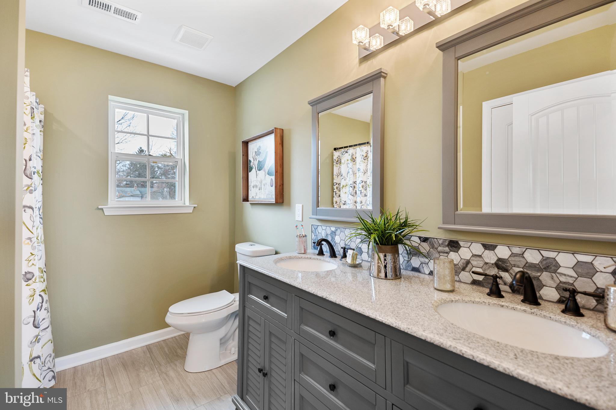 GLEN ASHTON FARMS - Residential