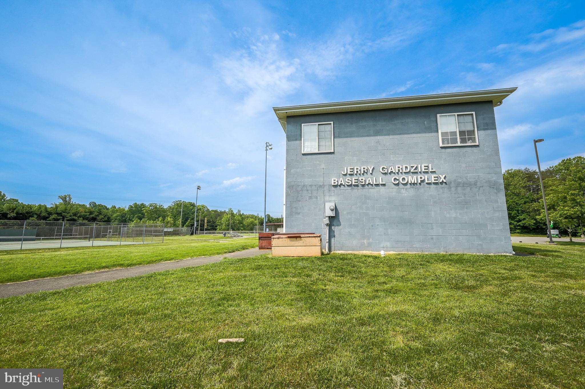 MONTCLAIR - Residential Lease