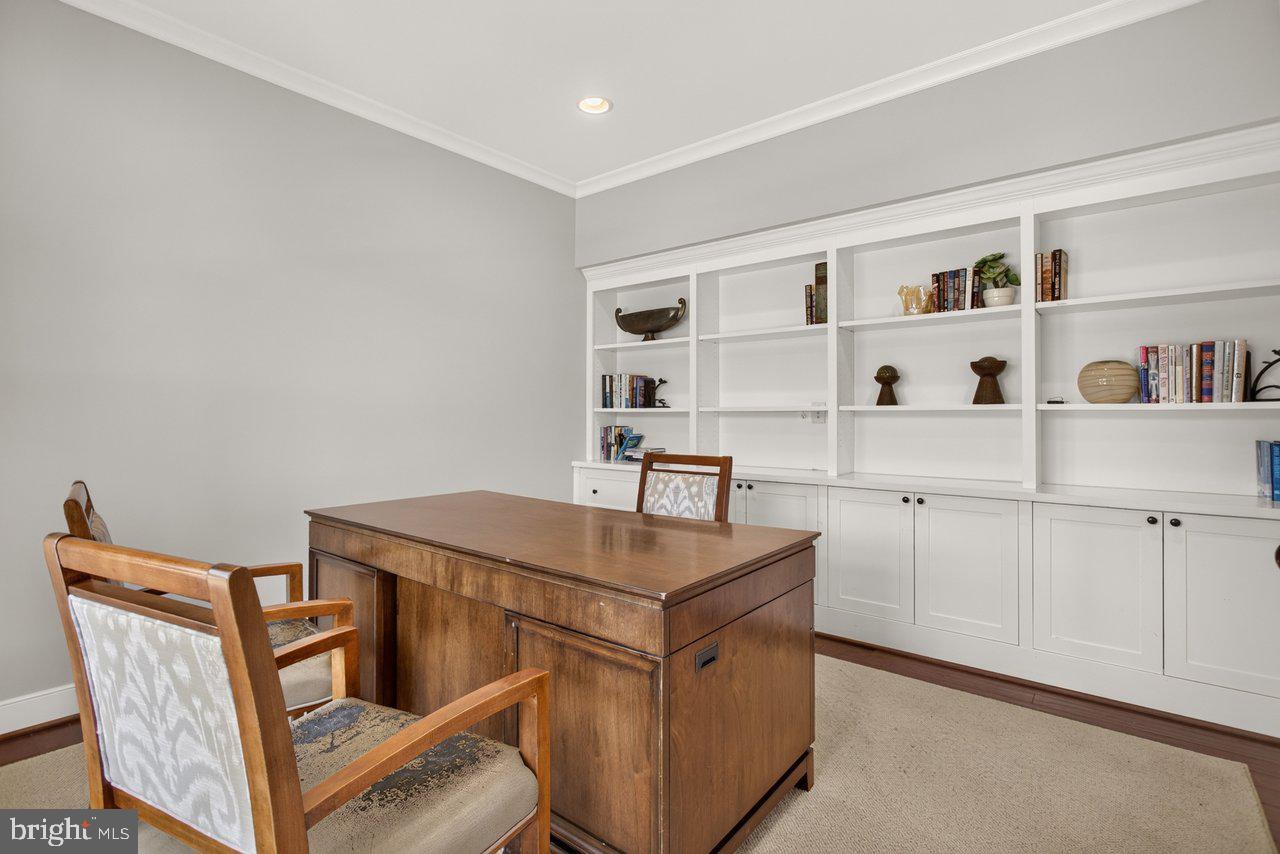 3371 VERA VISTA PATH