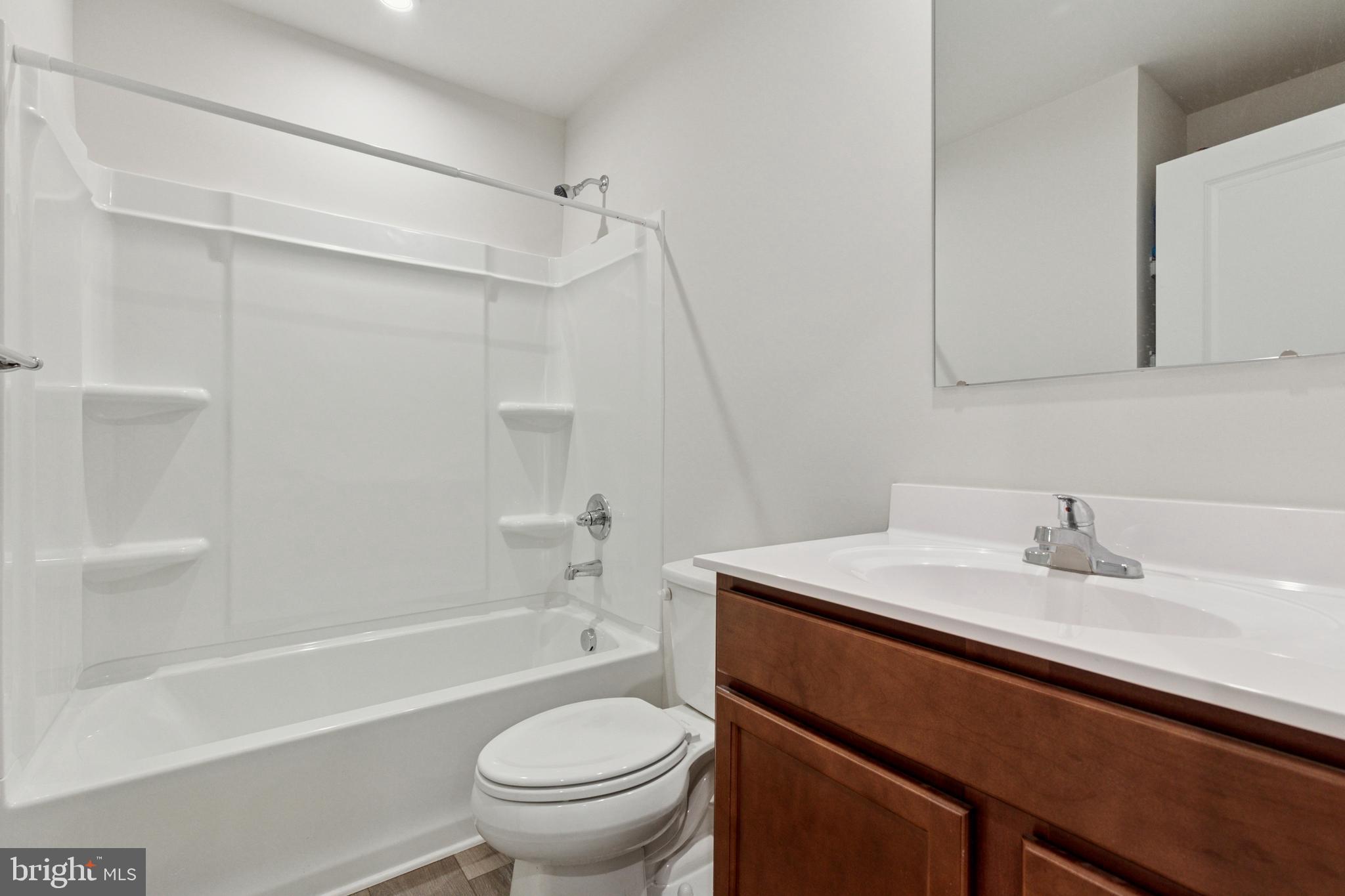 SANATOGA CROSSING - Residential