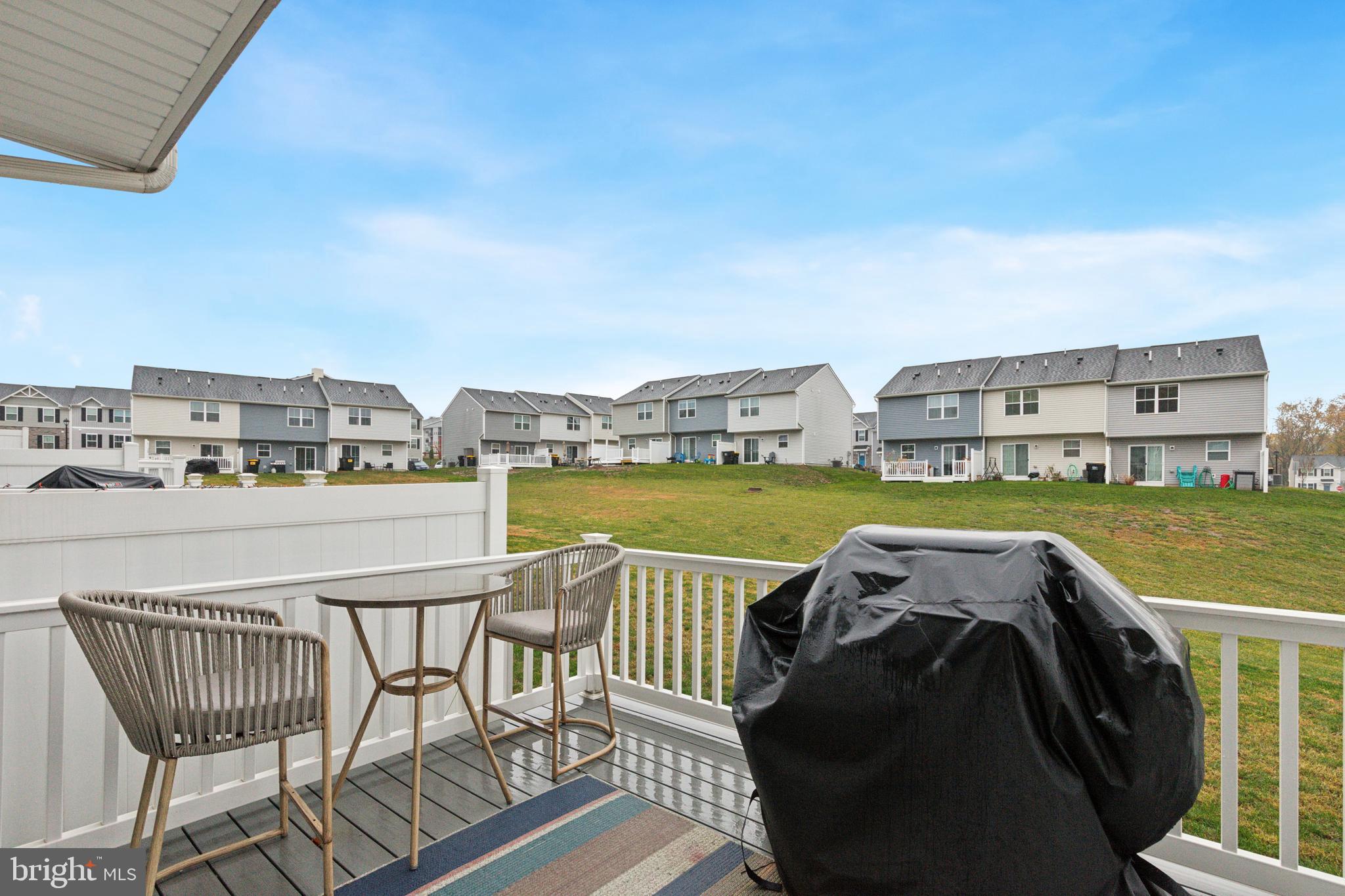 SANATOGA CROSSING - Residential