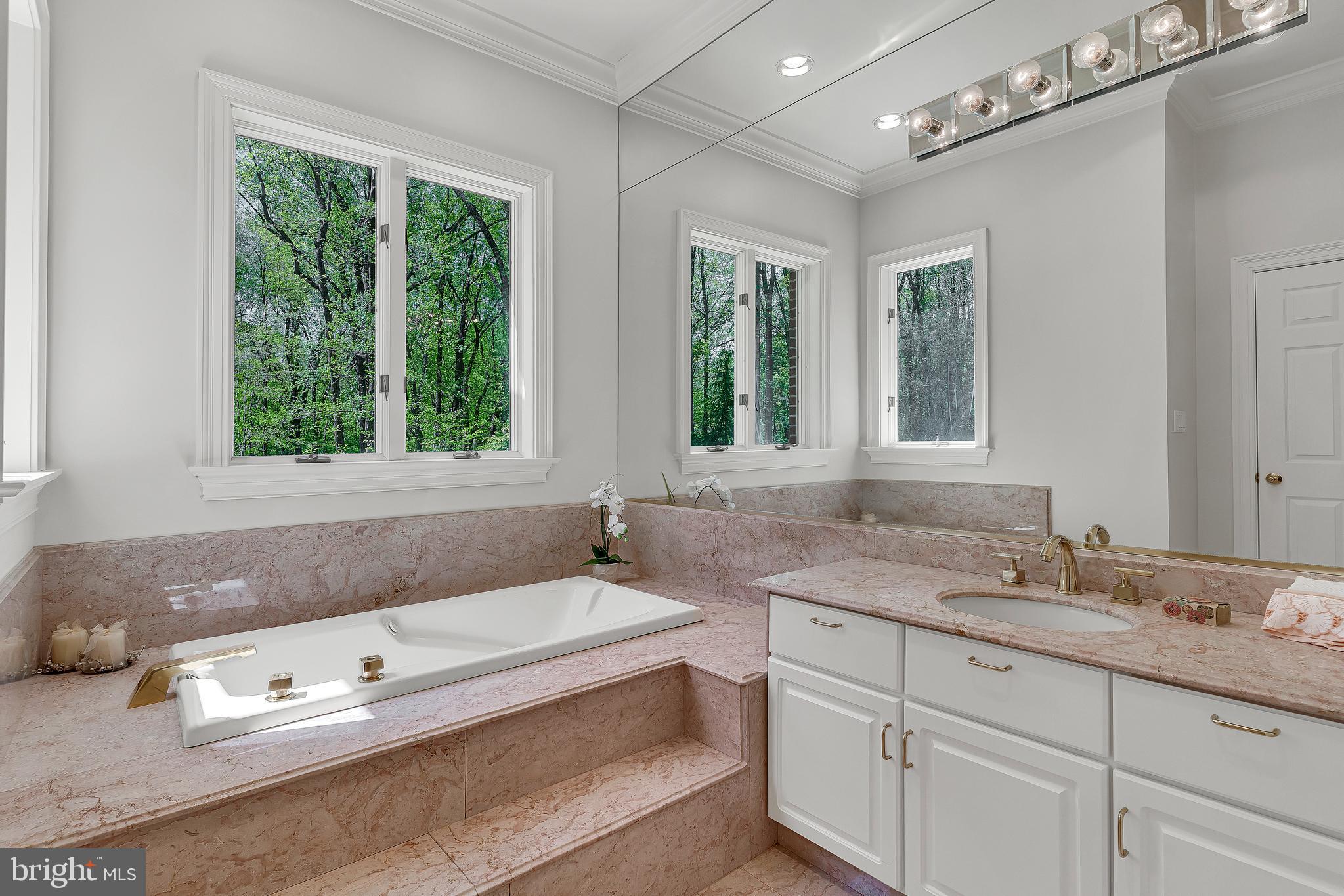 DARNESTOWN OUTSIDE - Residential