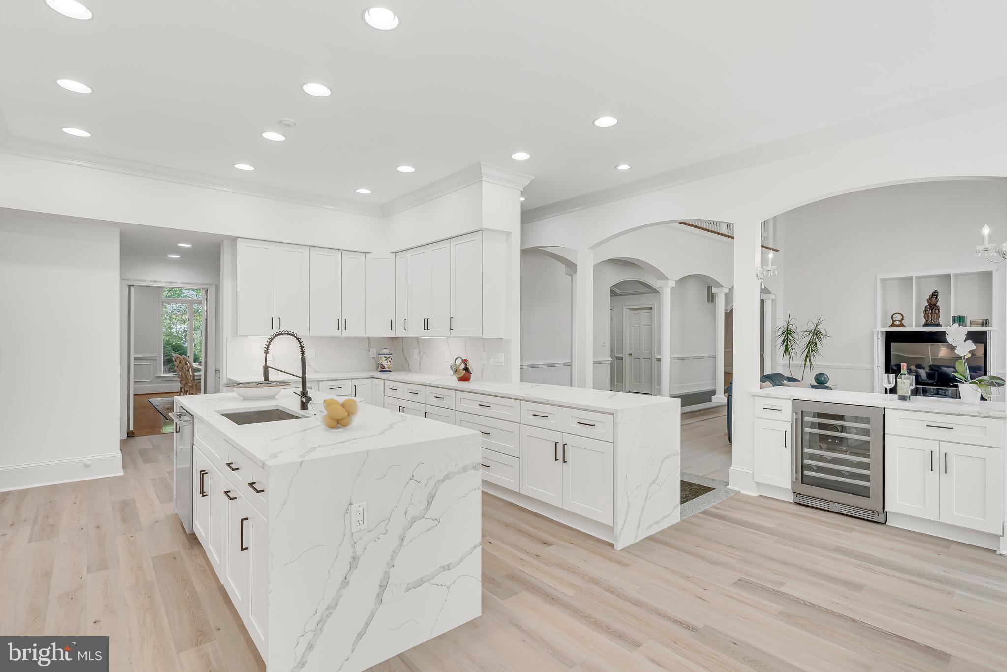 DARNESTOWN OUTSIDE - Residential