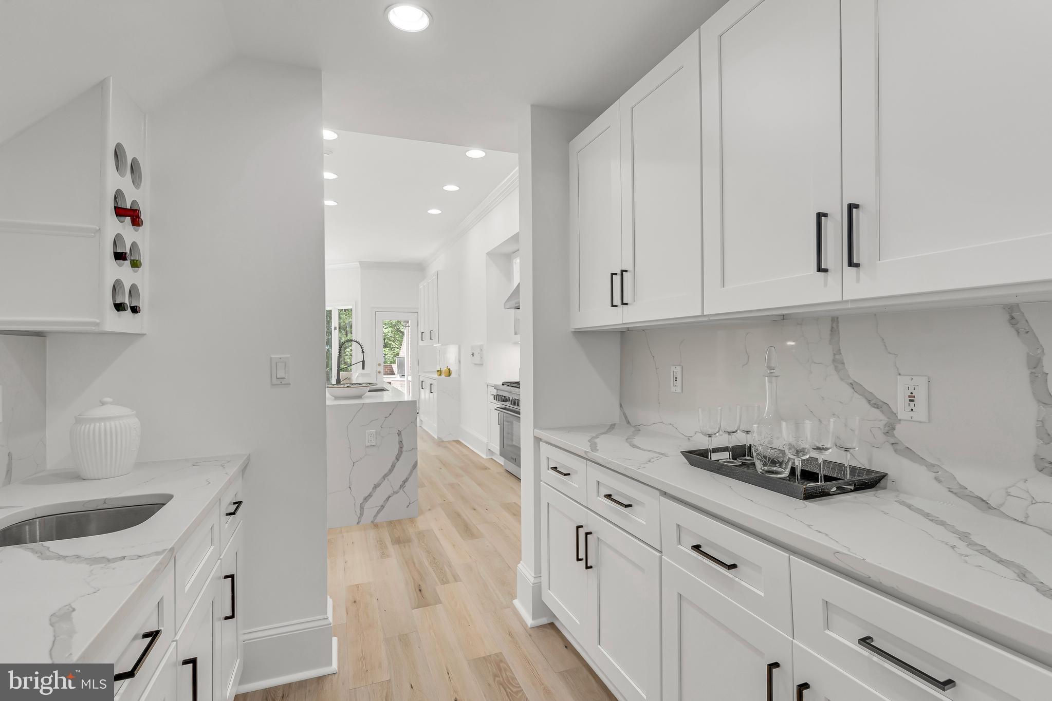 DARNESTOWN OUTSIDE - Residential