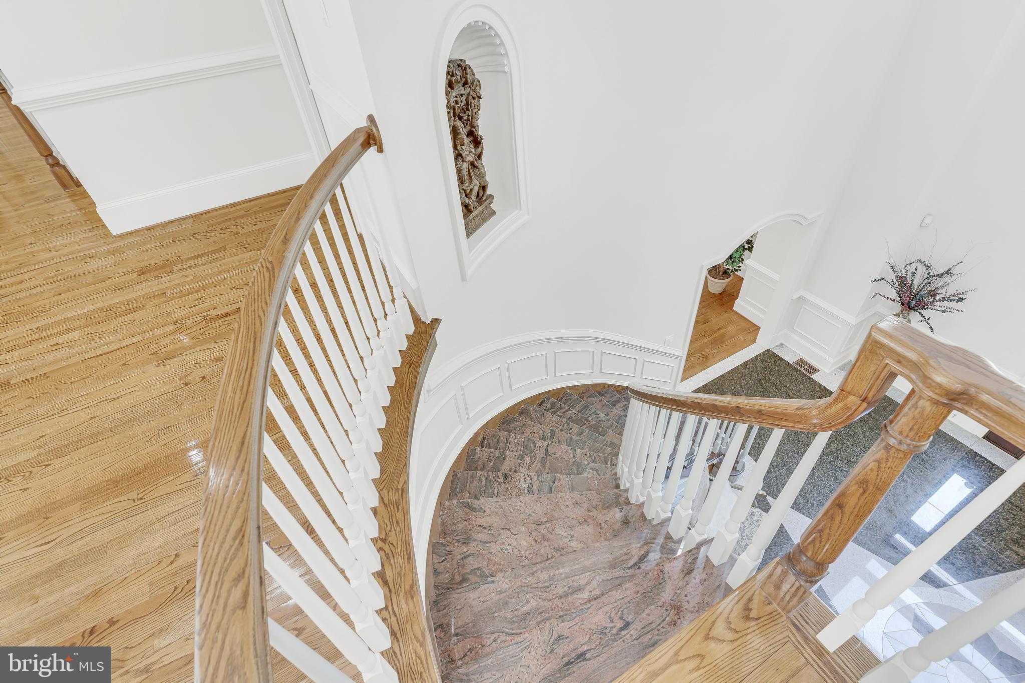 DARNESTOWN OUTSIDE - Residential