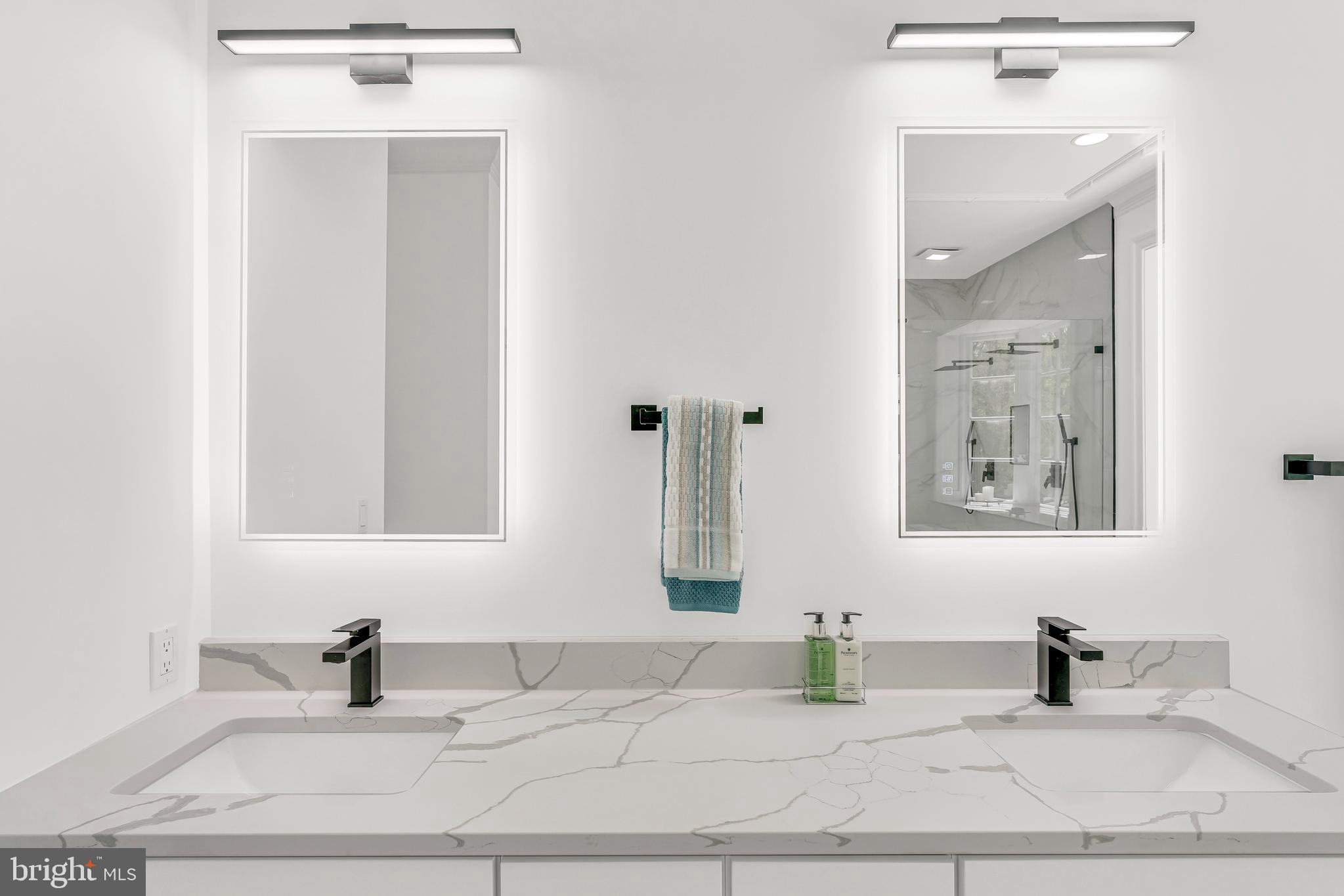 DARNESTOWN OUTSIDE - Residential