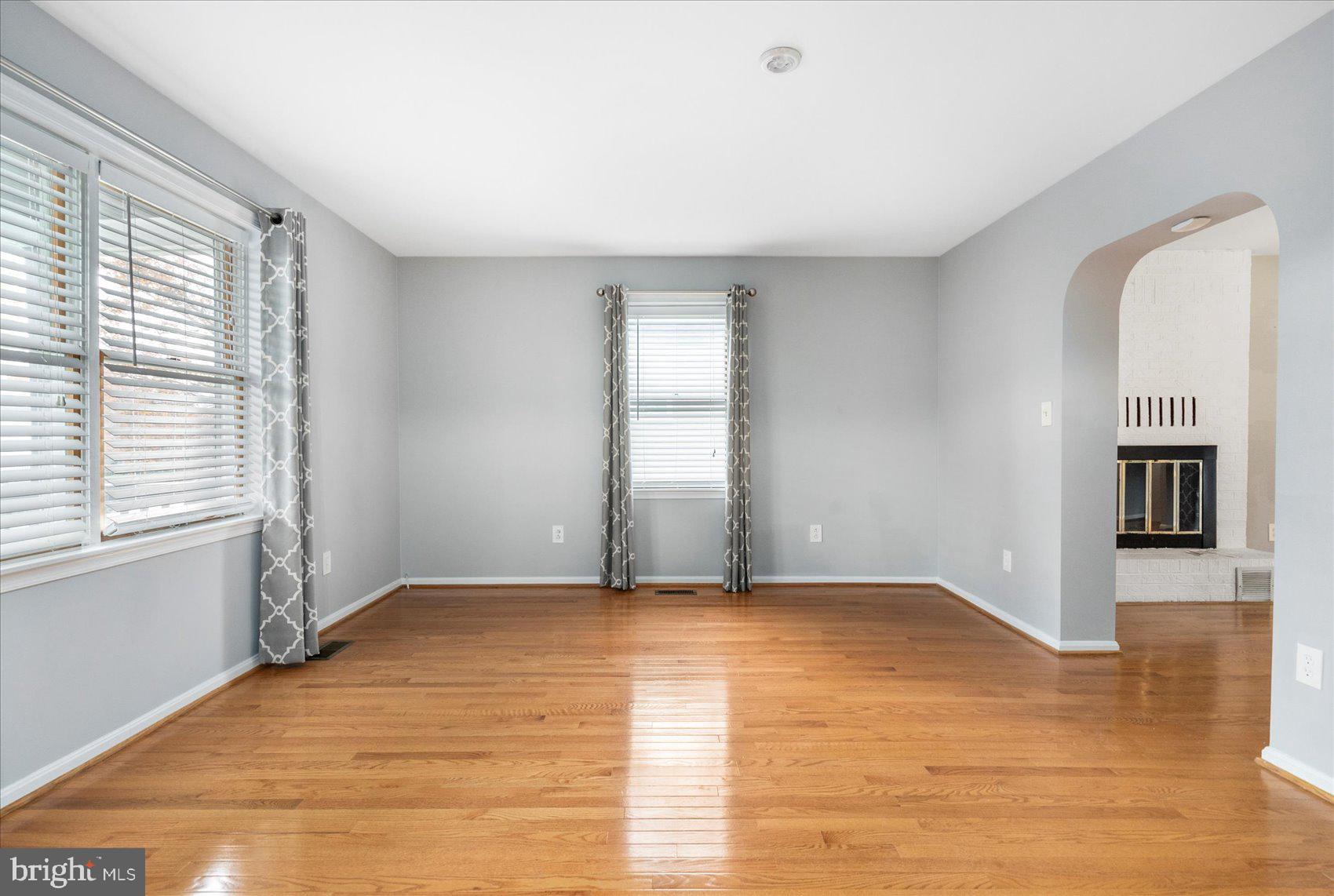 LAURAVILLE HISTORIC DISTRICT - Residential