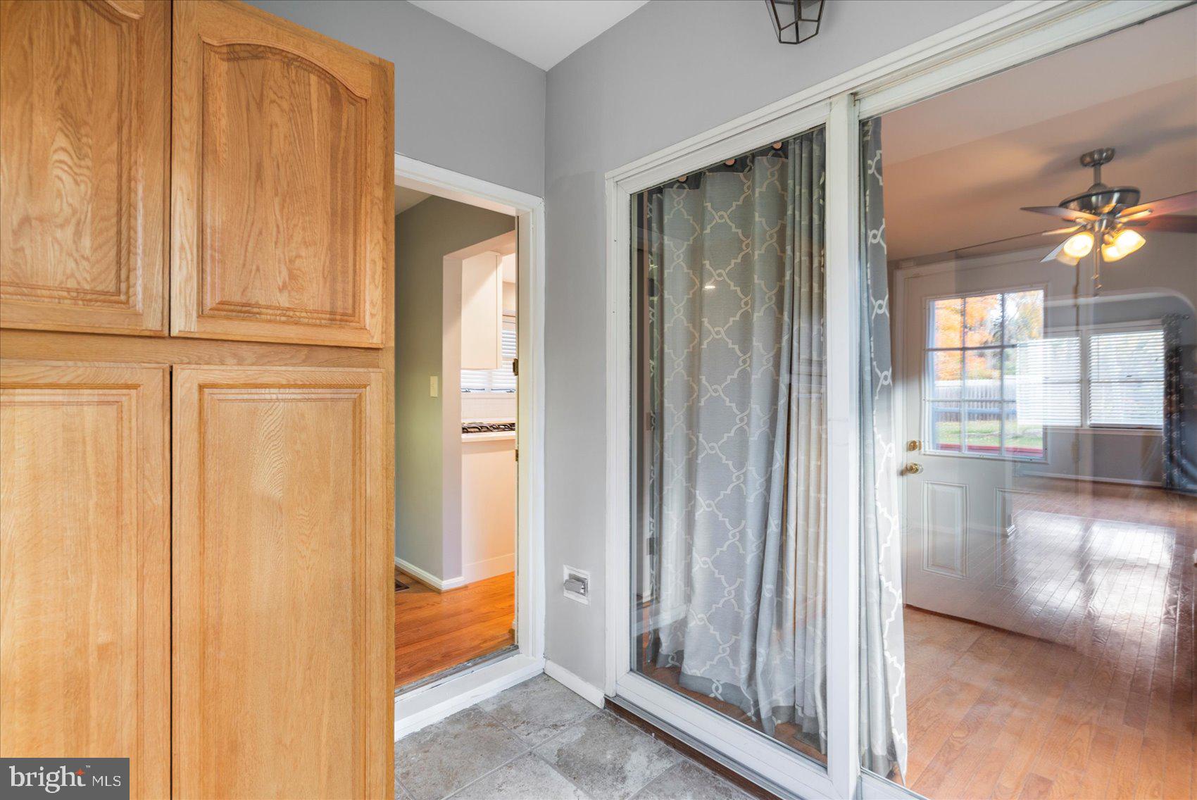 LAURAVILLE HISTORIC DISTRICT - Residential