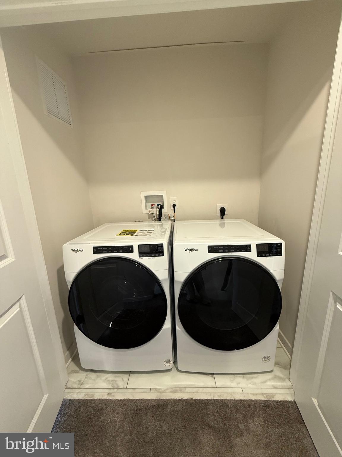 CLOVER MILL - Residential Lease