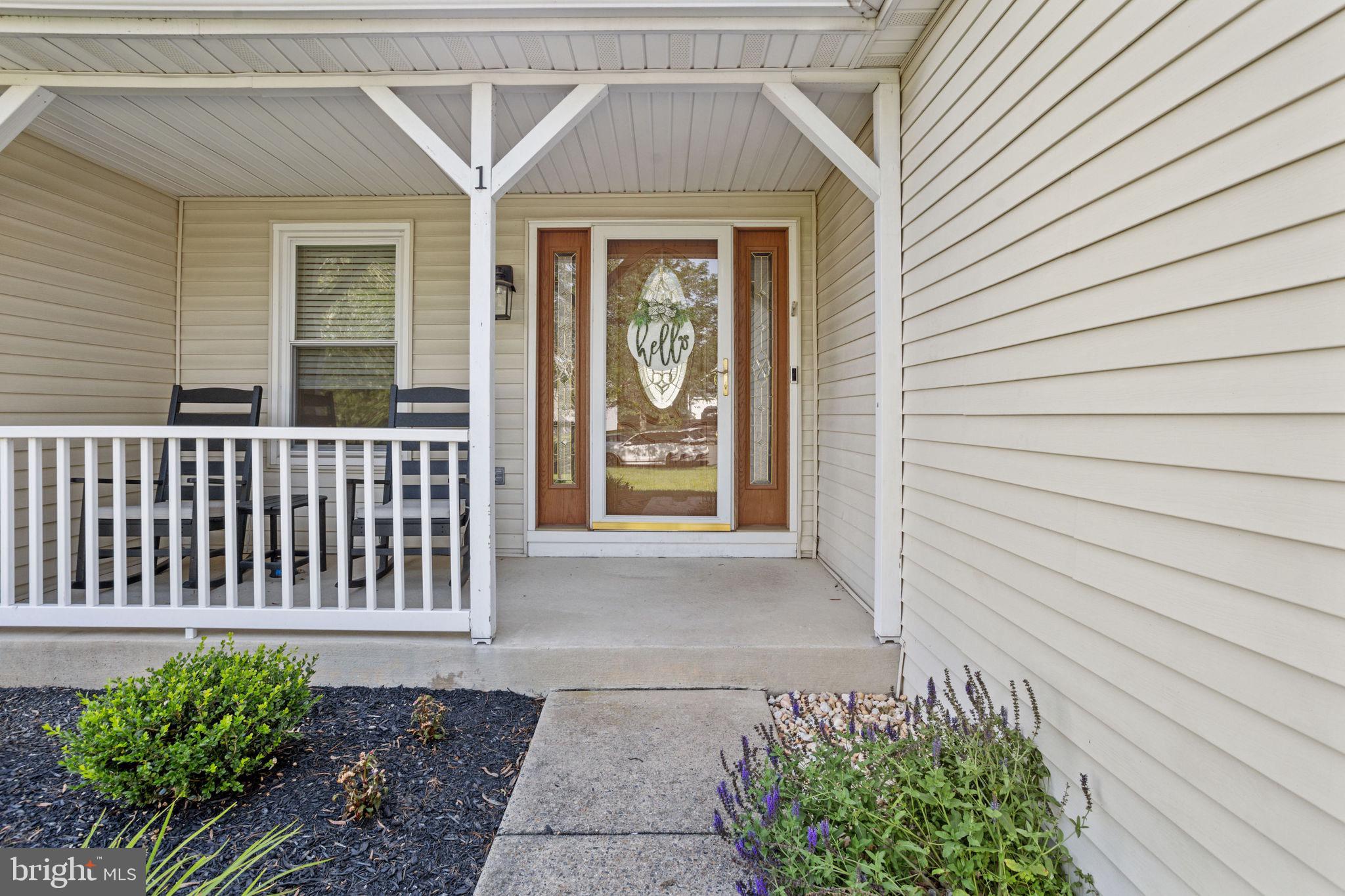 1 PARKVIEW COURT