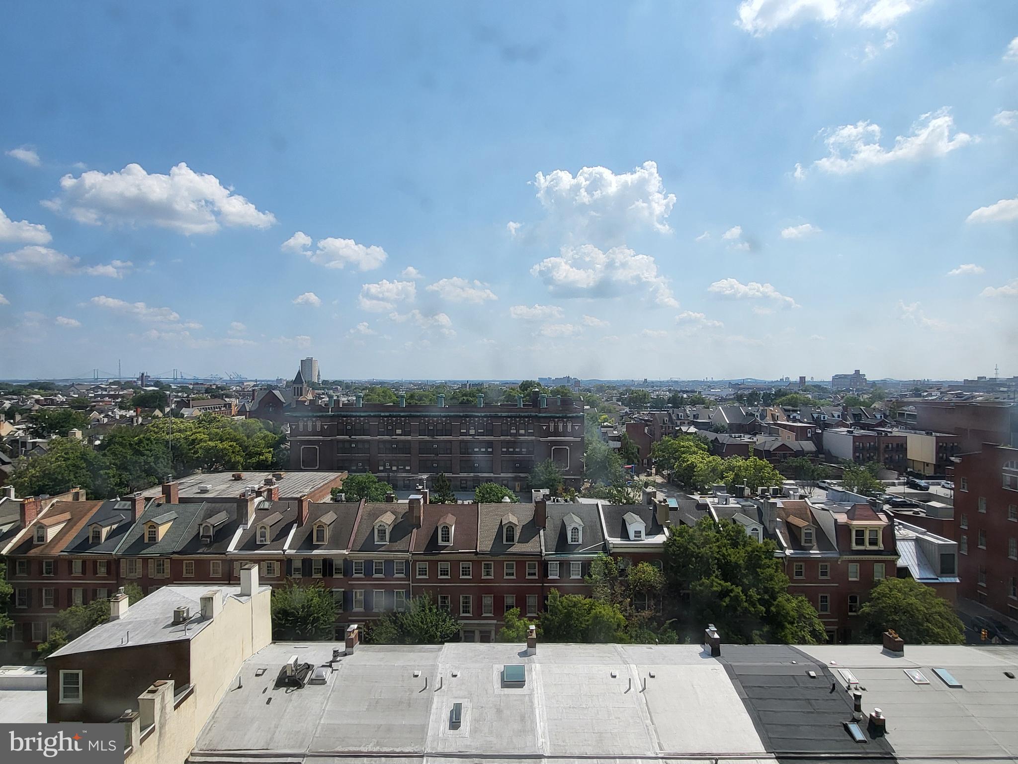 WASHINGTON SQ - Residential