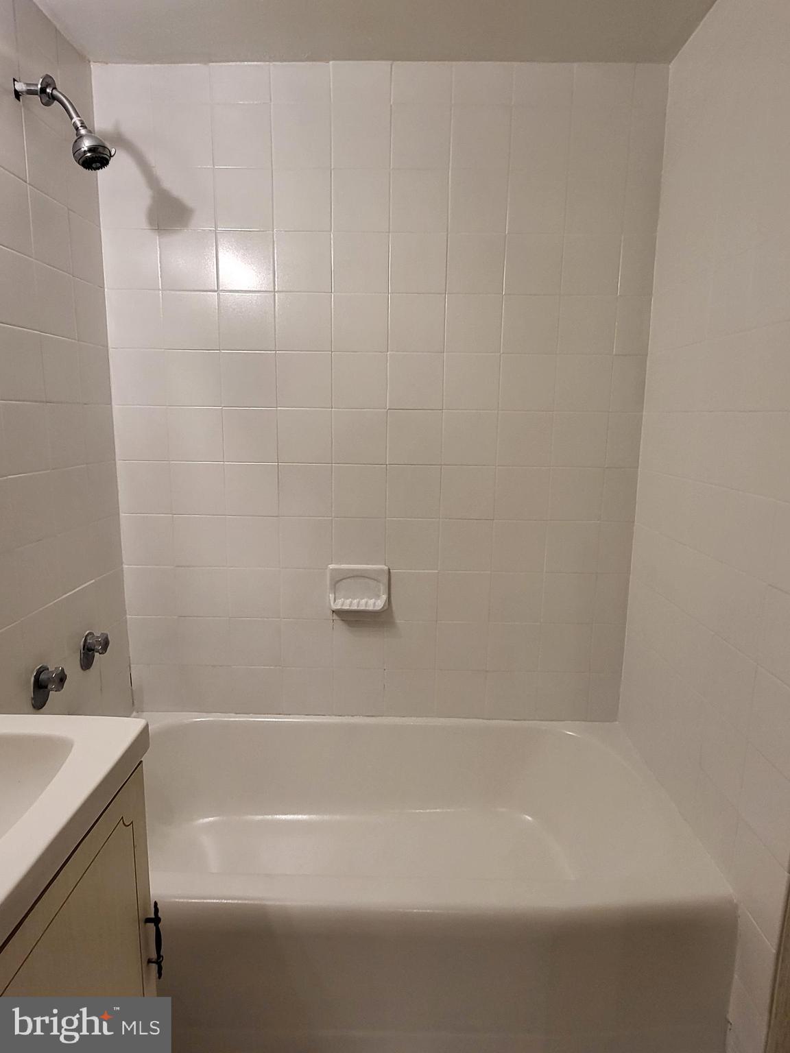 WASHINGTON SQ - Residential