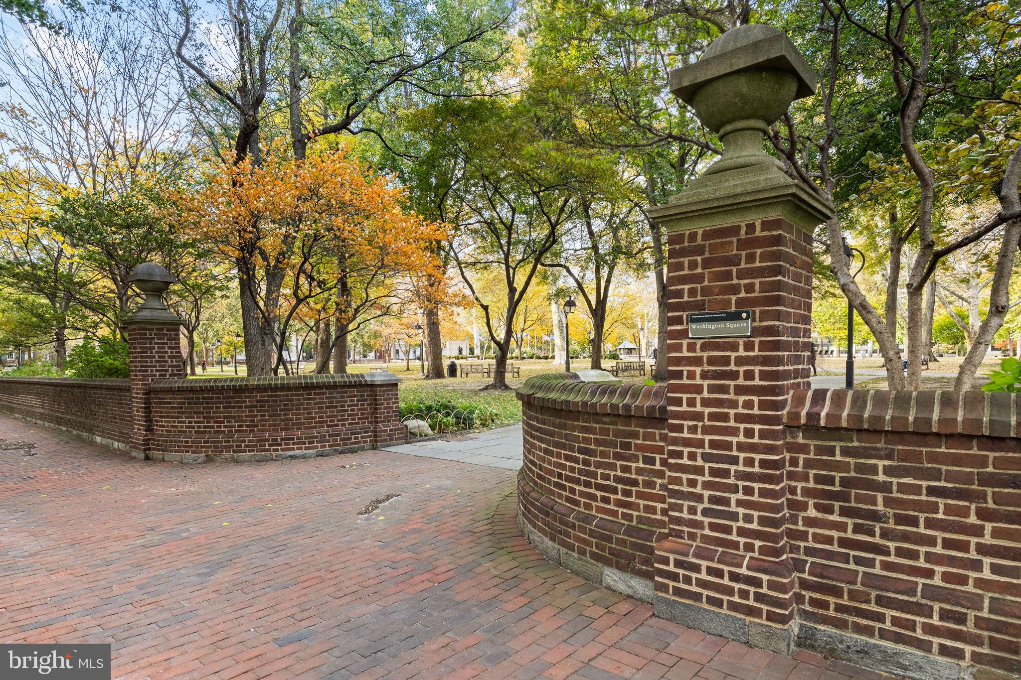 WASHINGTON SQ - Residential