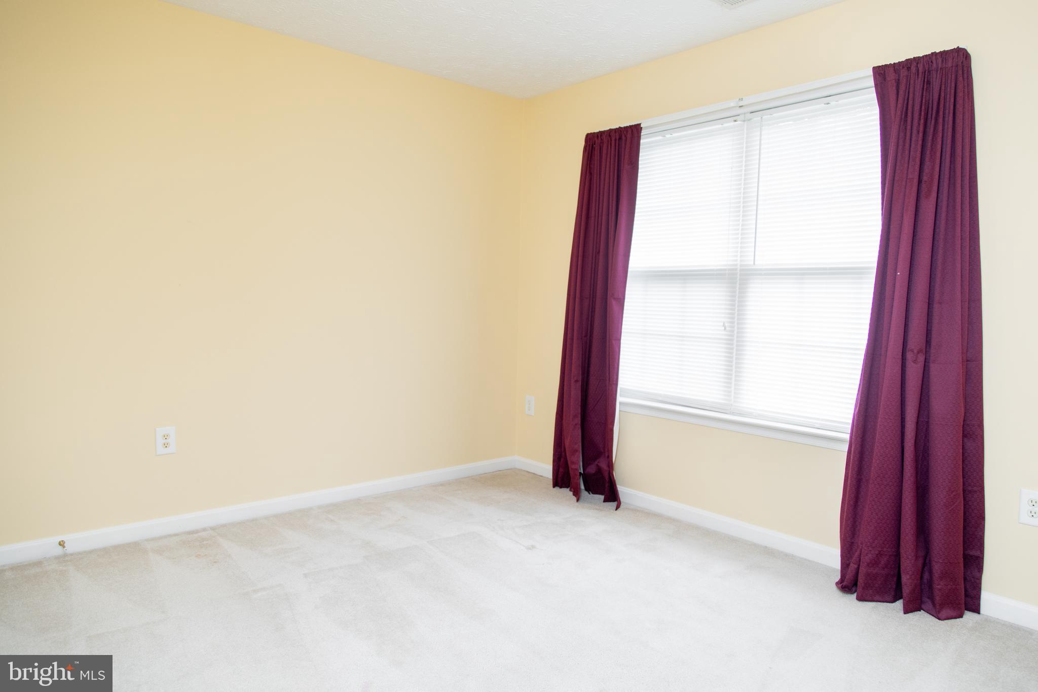 LAKE LAND OR - Residential