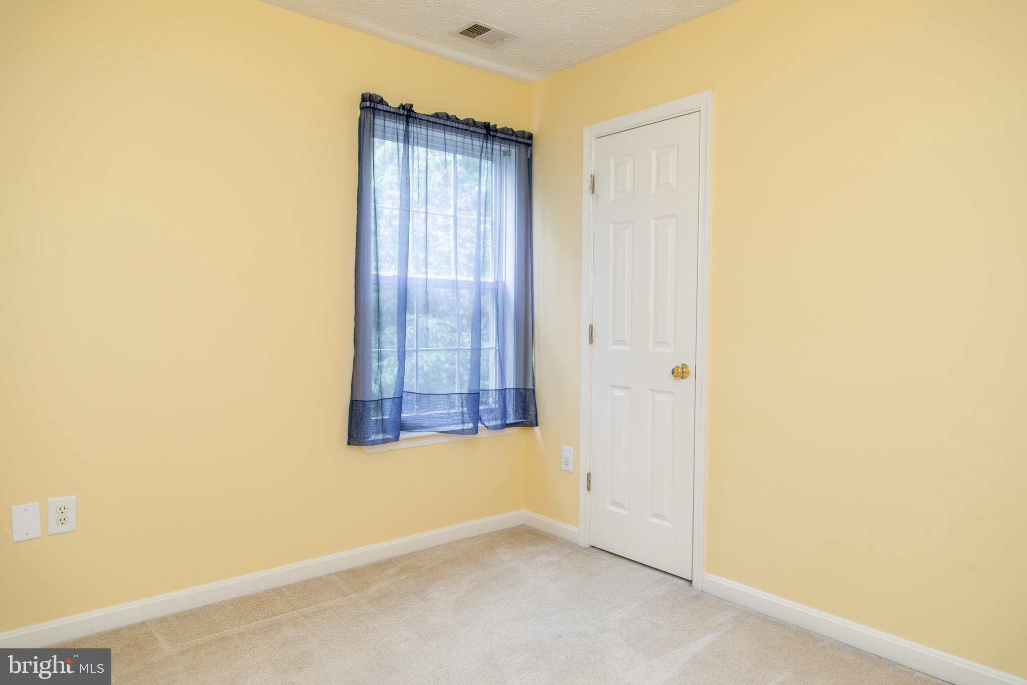 LAKE LAND OR - Residential