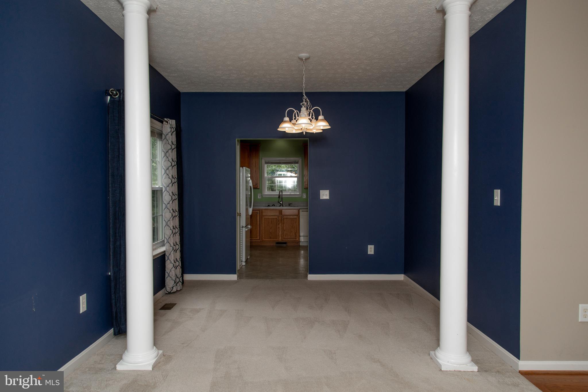 LAKE LAND OR - Residential