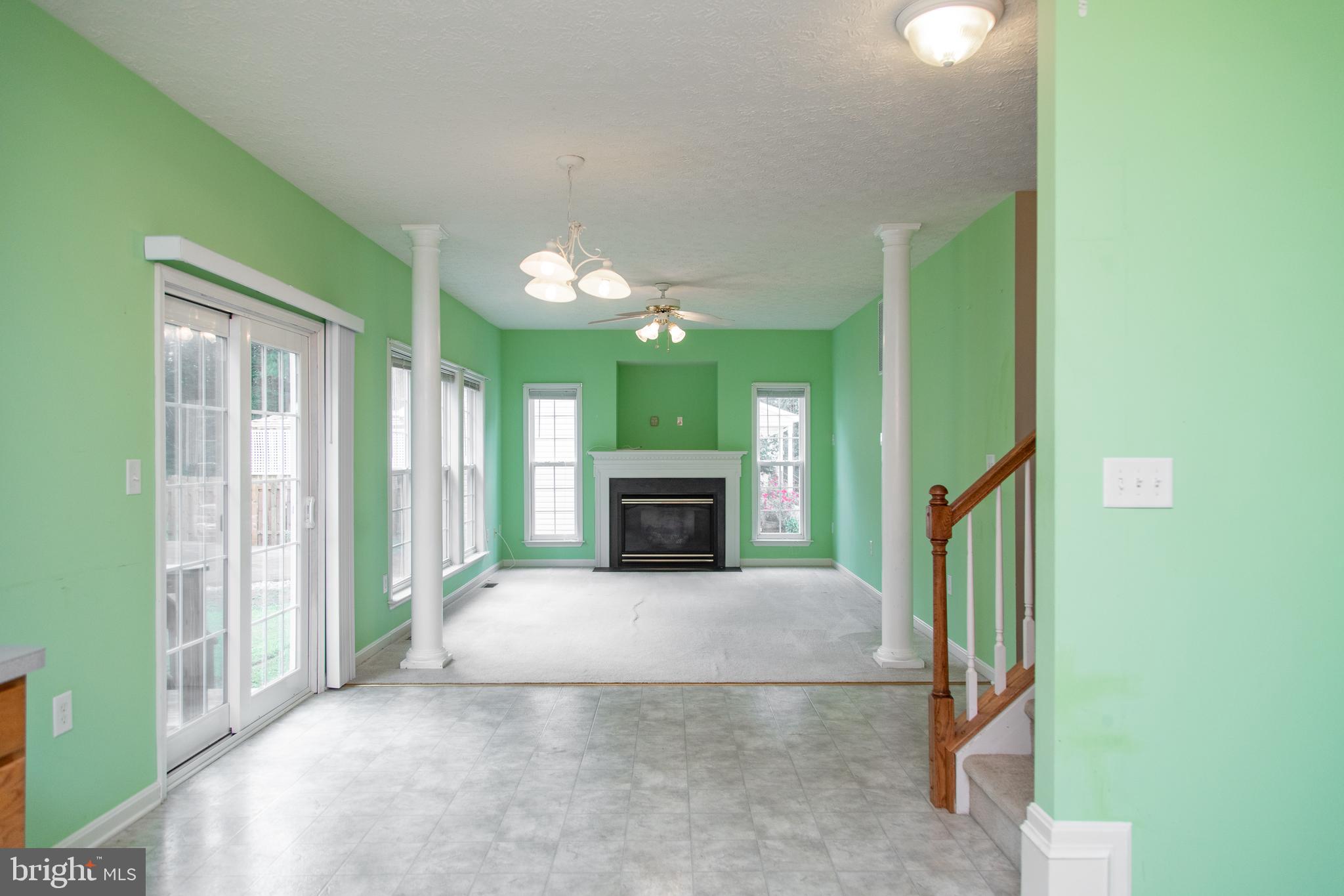 LAKE LAND OR - Residential