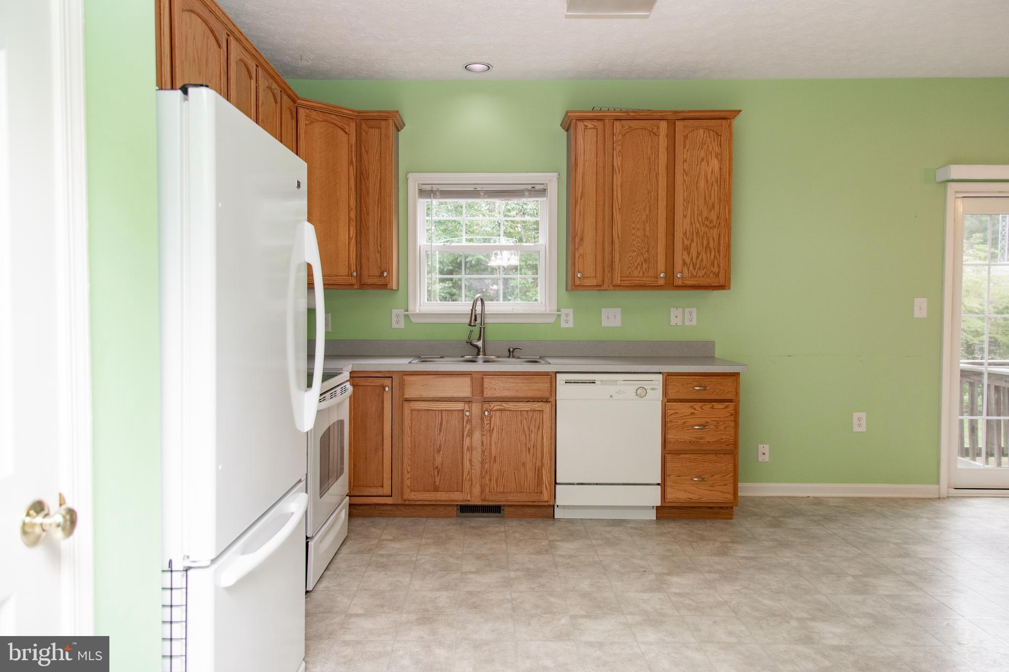 LAKE LAND OR - Residential