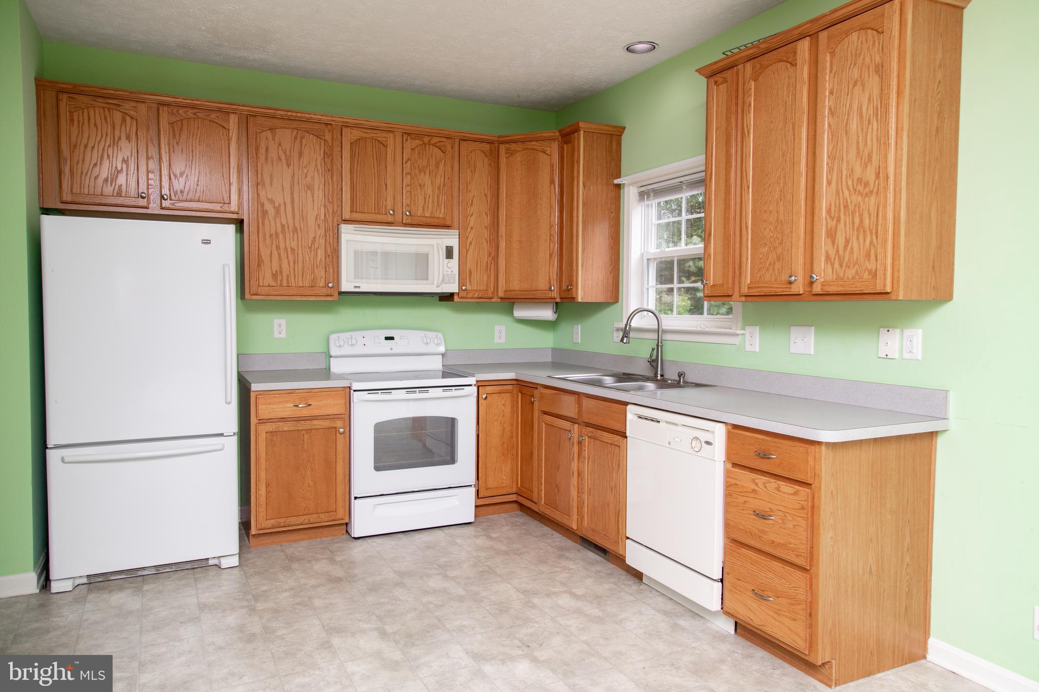 LAKE LAND OR - Residential