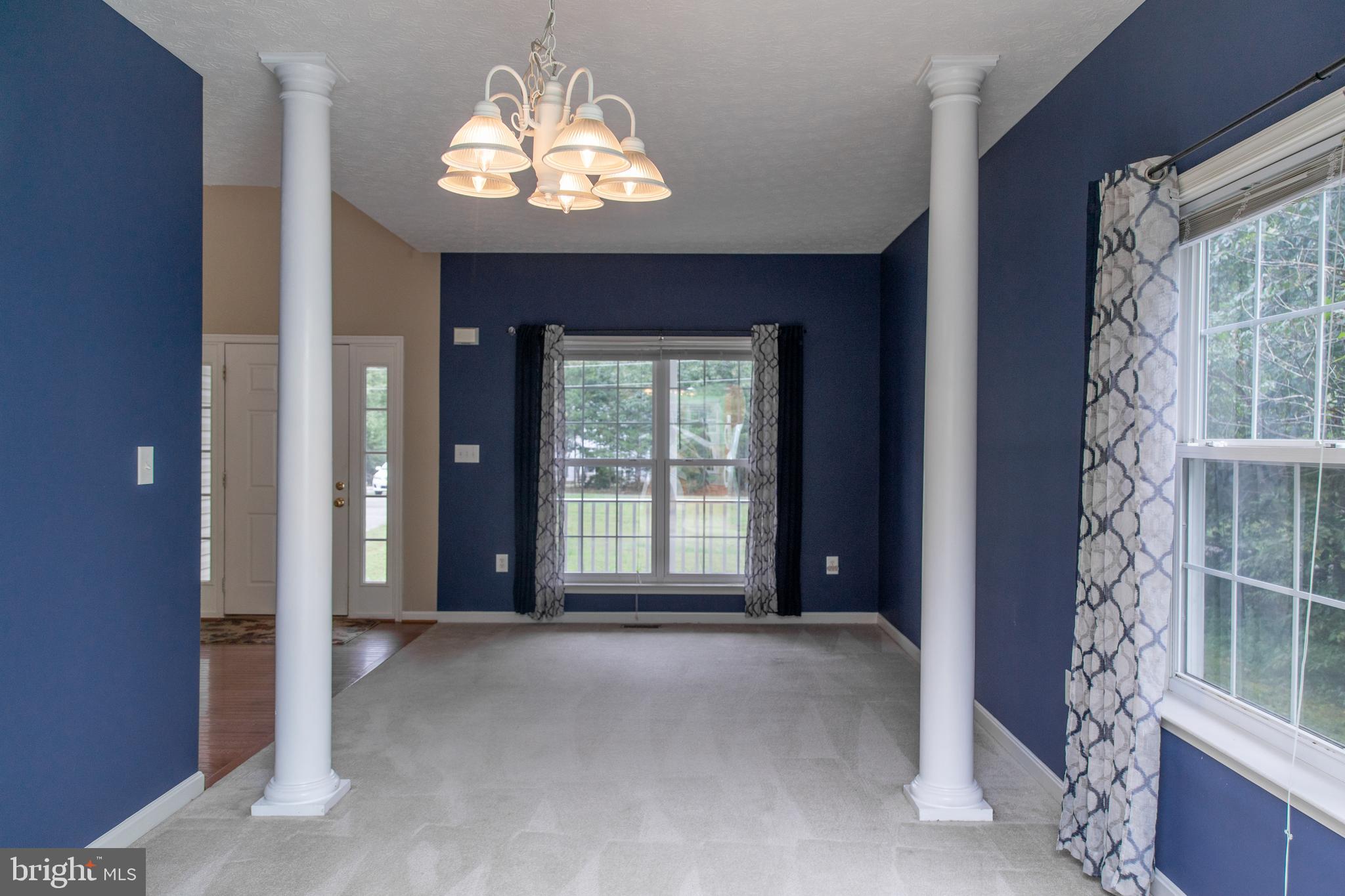 LAKE LAND OR - Residential