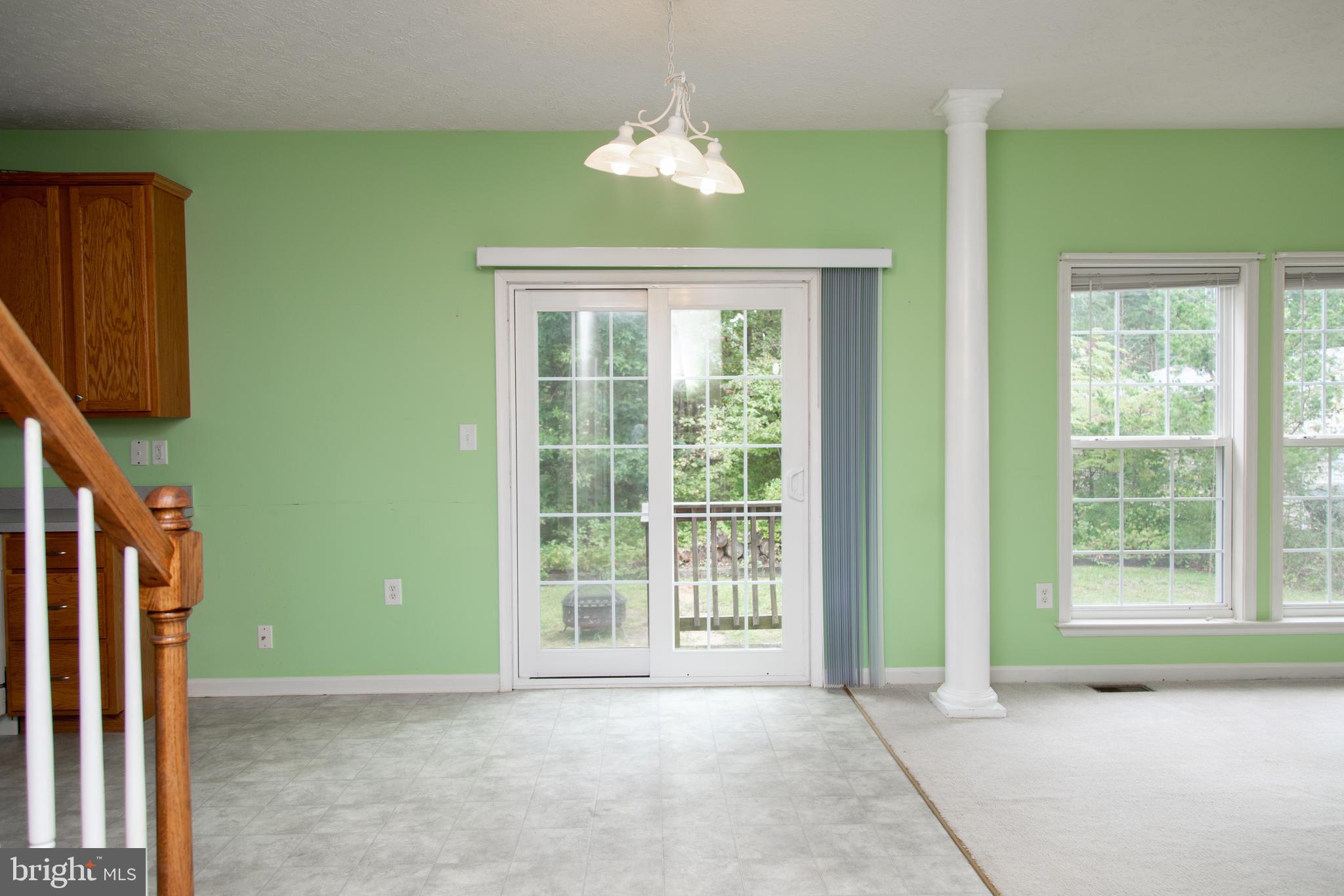 LAKE LAND OR - Residential