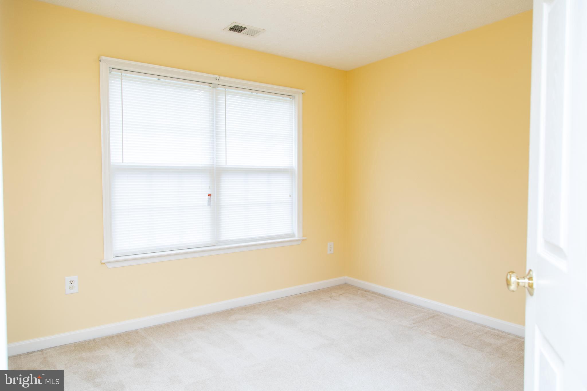 LAKE LAND OR - Residential