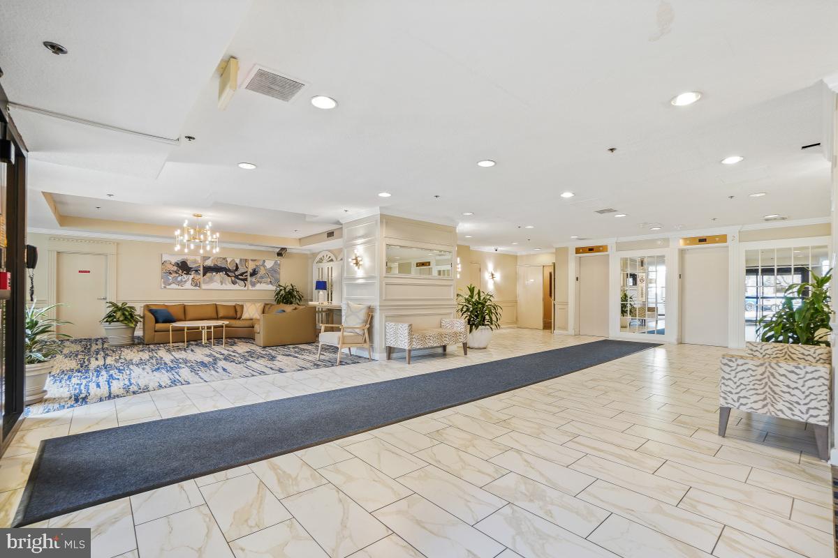 15107 INTERLACHEN DRIVE 2-716