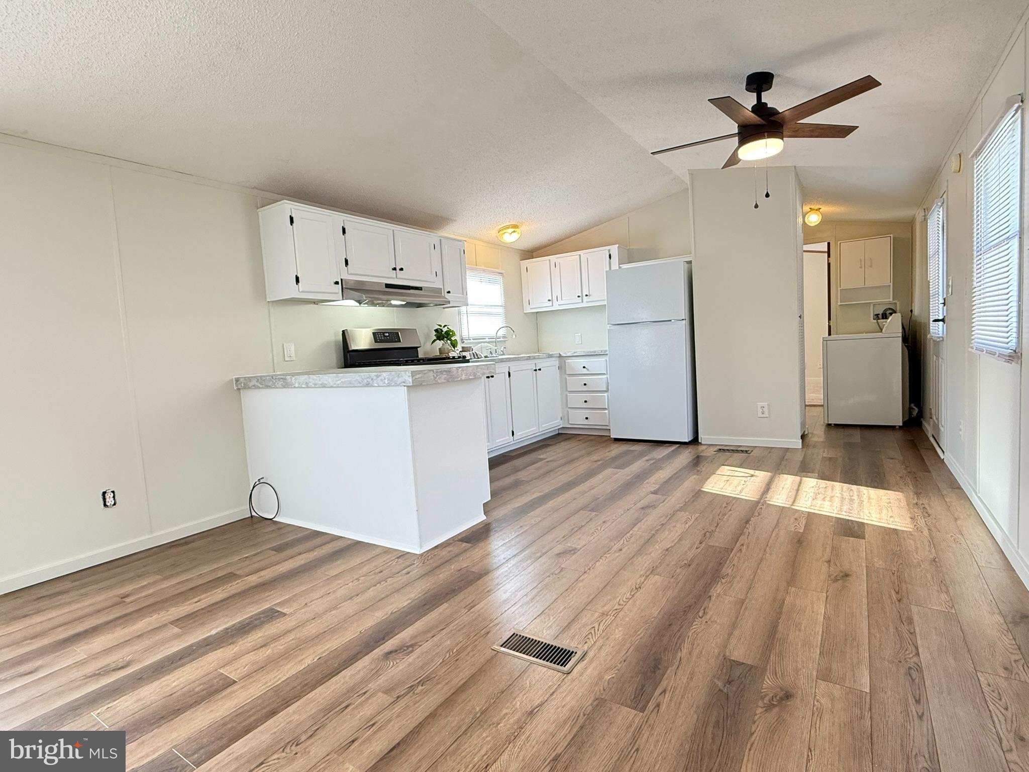 HONEY BROOK MANOR - Residential