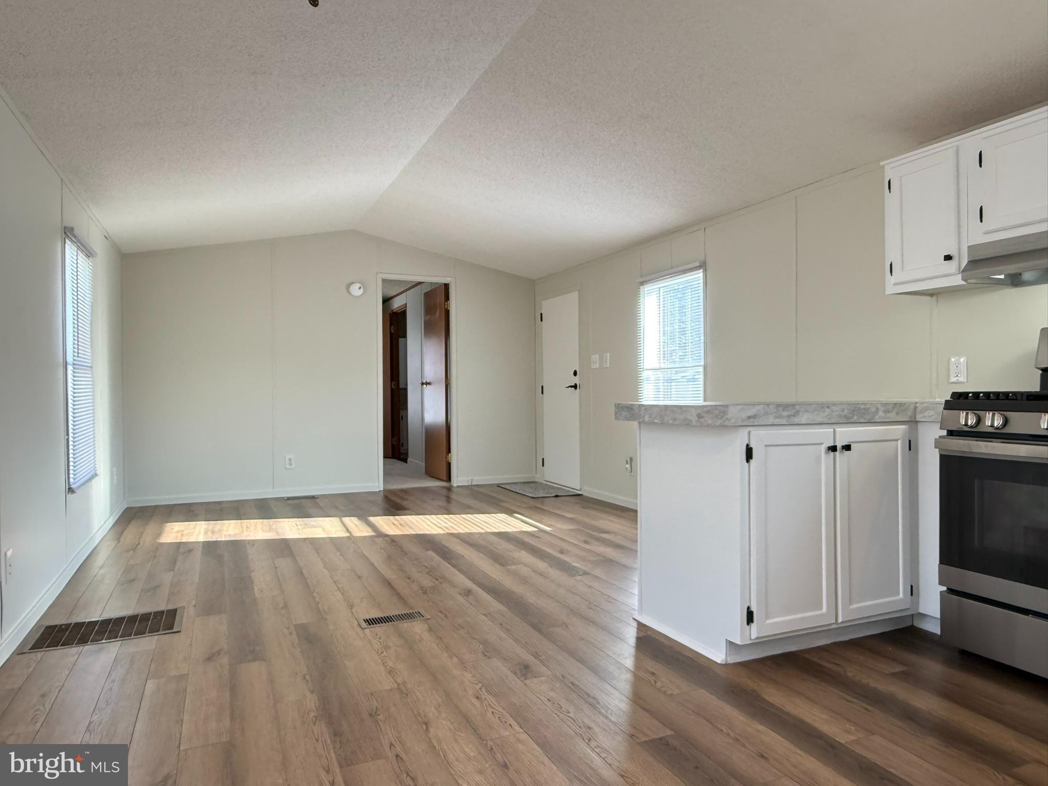 HONEY BROOK MANOR - Residential