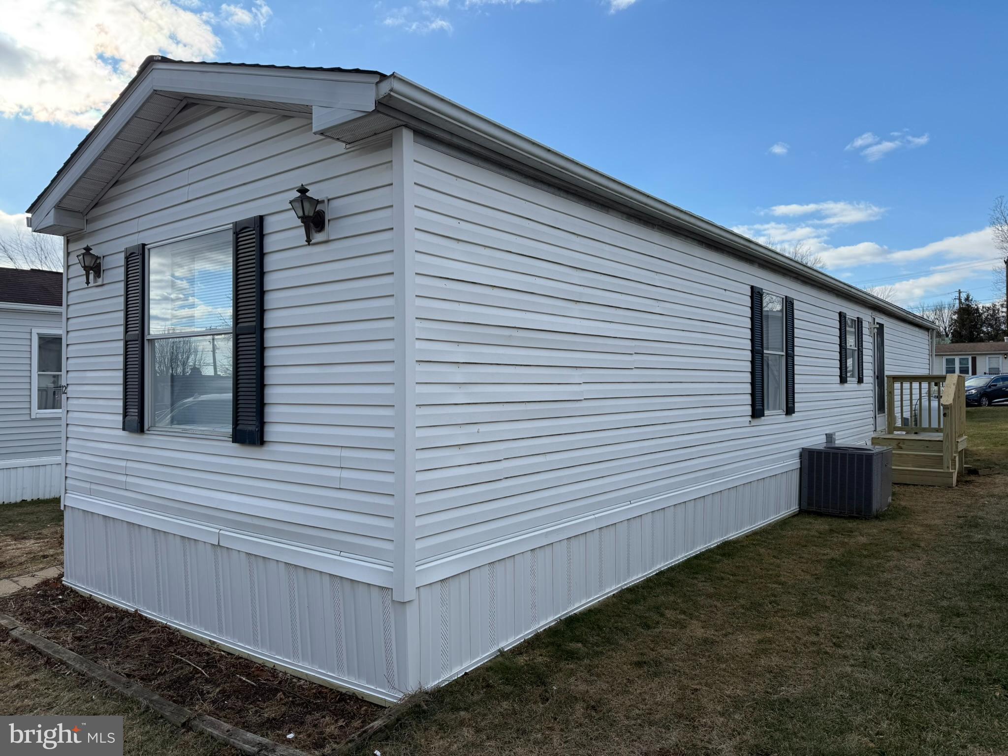 HONEY BROOK MANOR - Residential