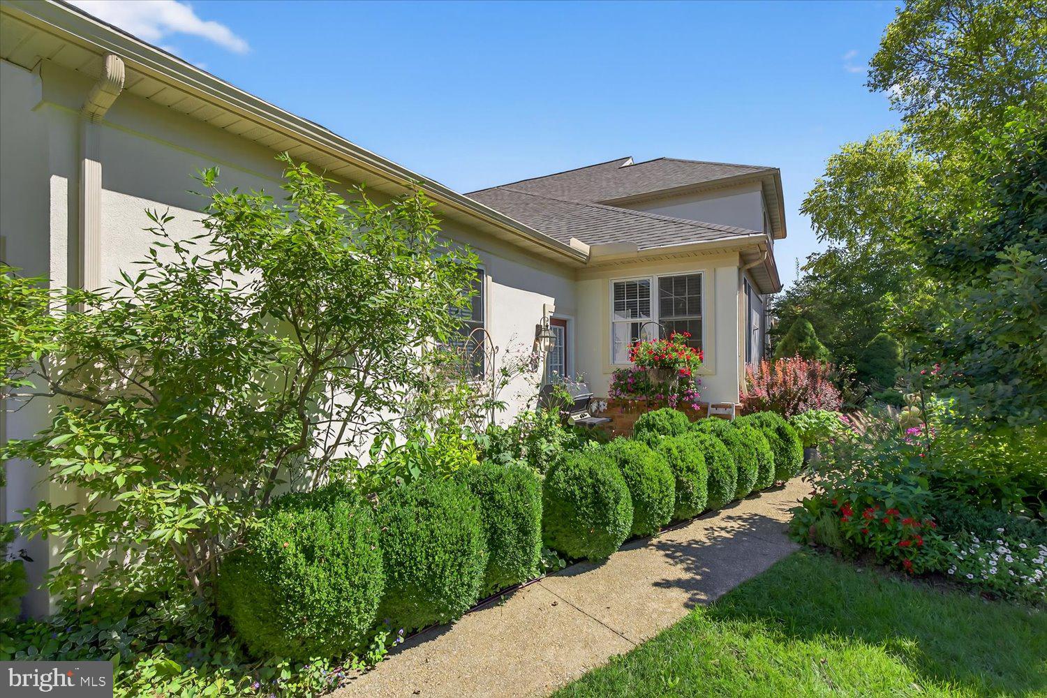 CROSSGATES - Residential