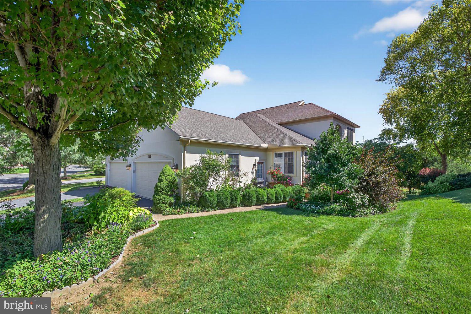 122 CREEKGATE COURT
