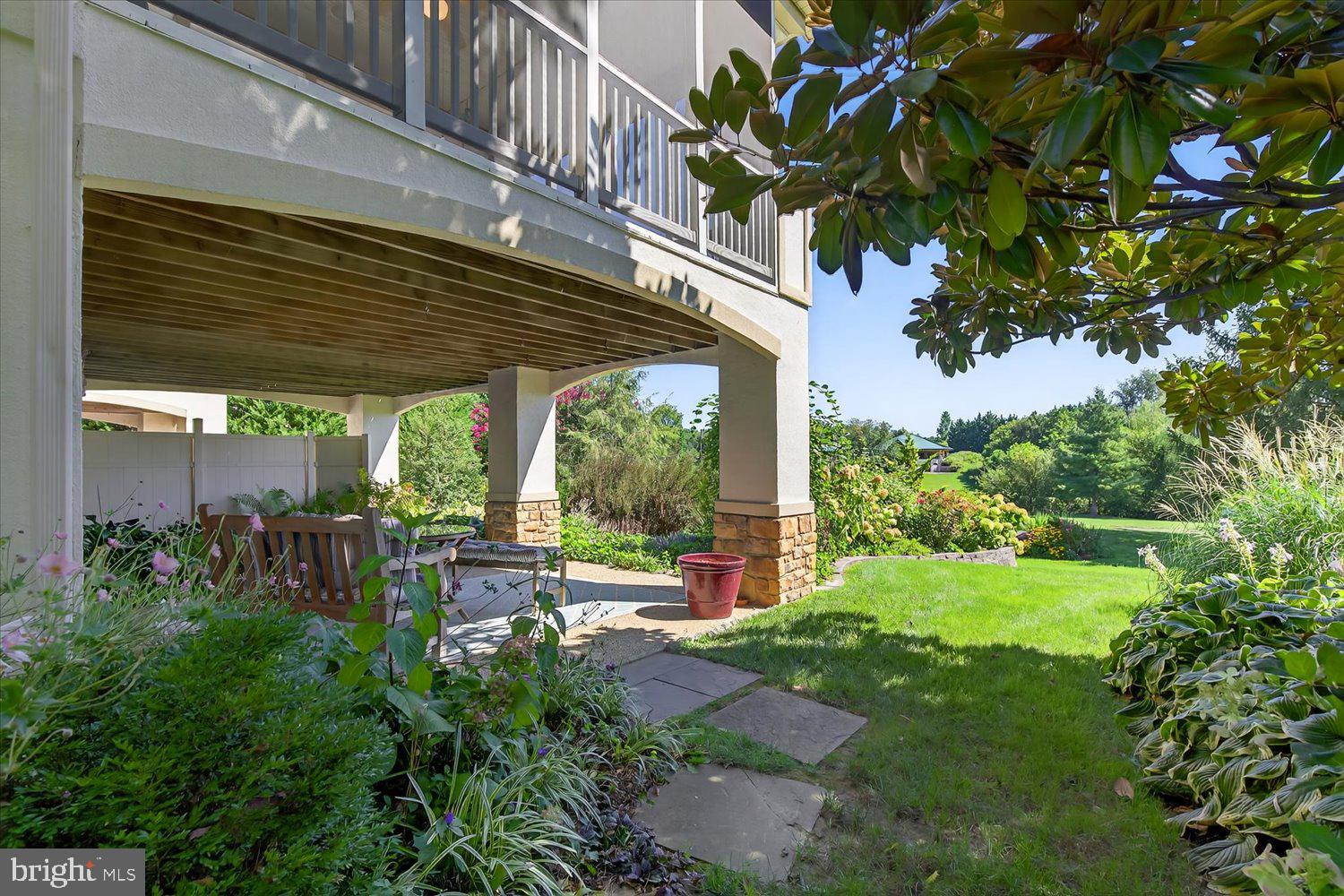 CROSSGATES - Residential