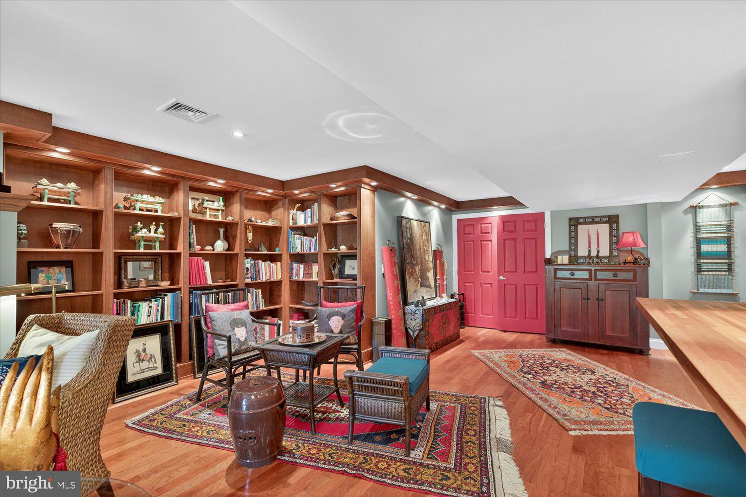 CROSSGATES - Residential