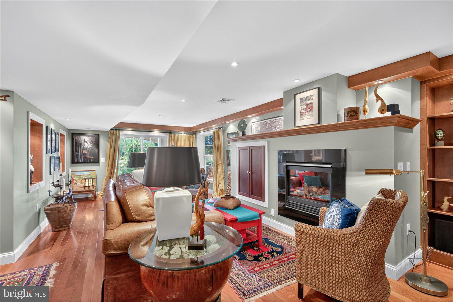 CROSSGATES - Residential