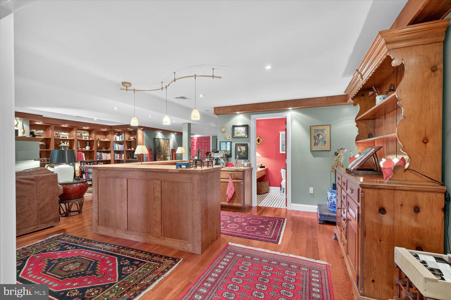 CROSSGATES - Residential