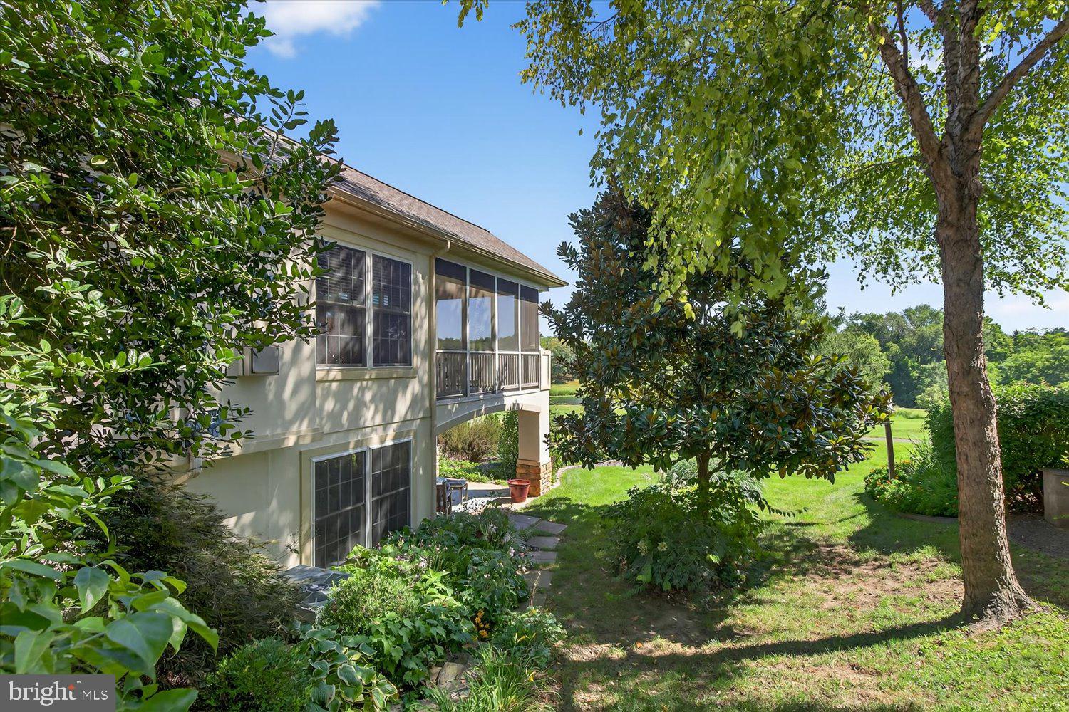 CROSSGATES - Residential