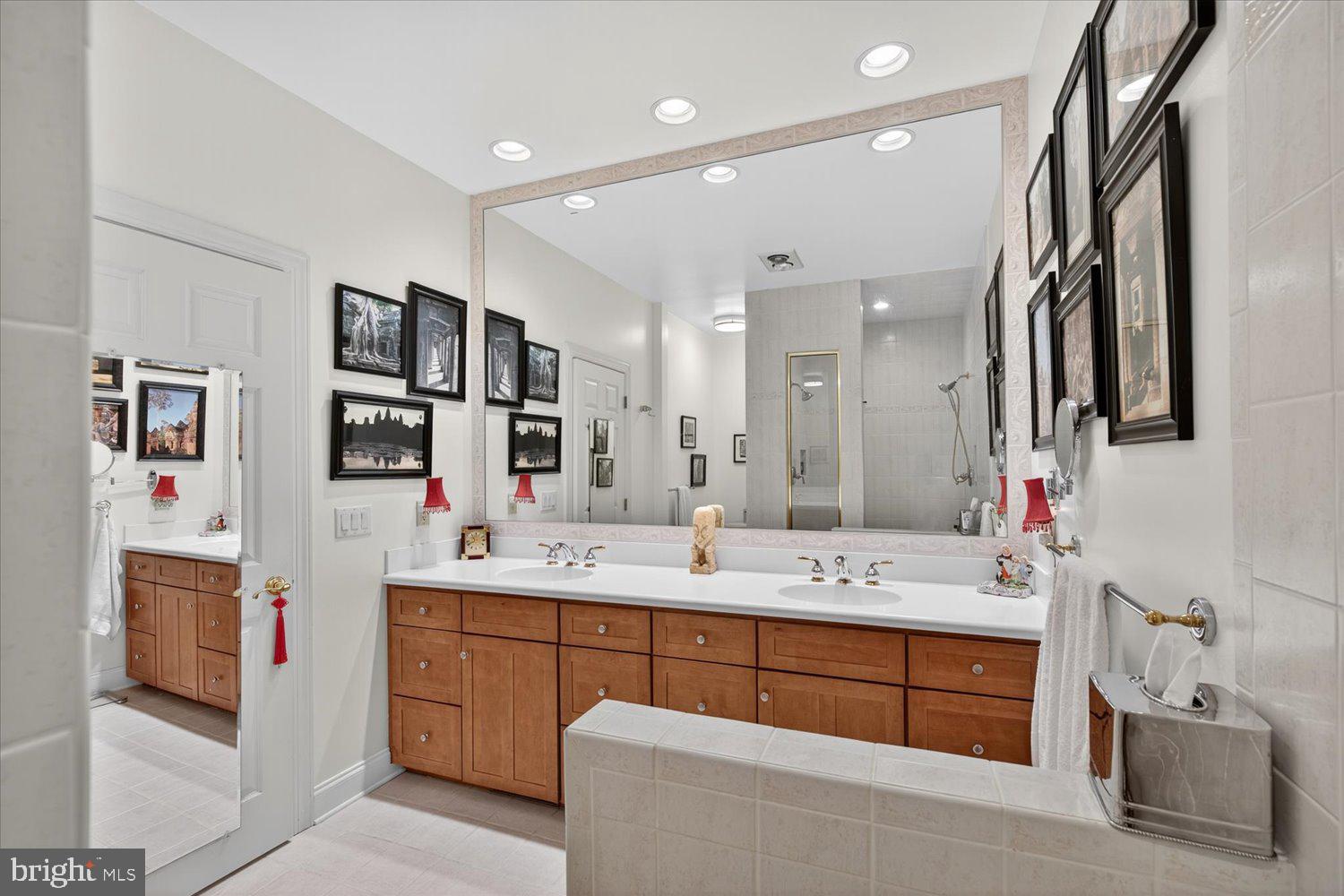 CROSSGATES - Residential